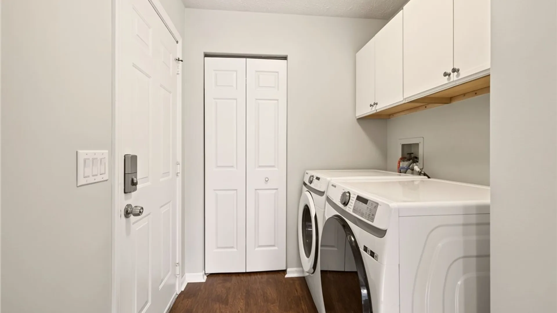 Property at 176 Montpelier Circle, Brighton, NY 14618 21