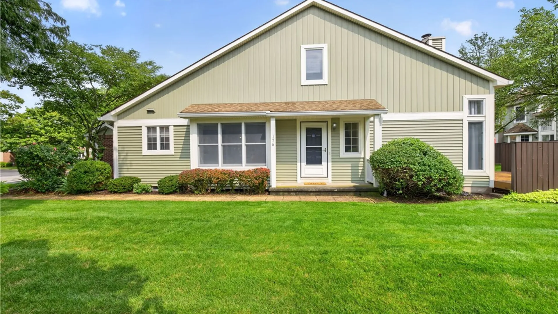 Property at 176 Montpelier Circle, Brighton, NY 14618 3
