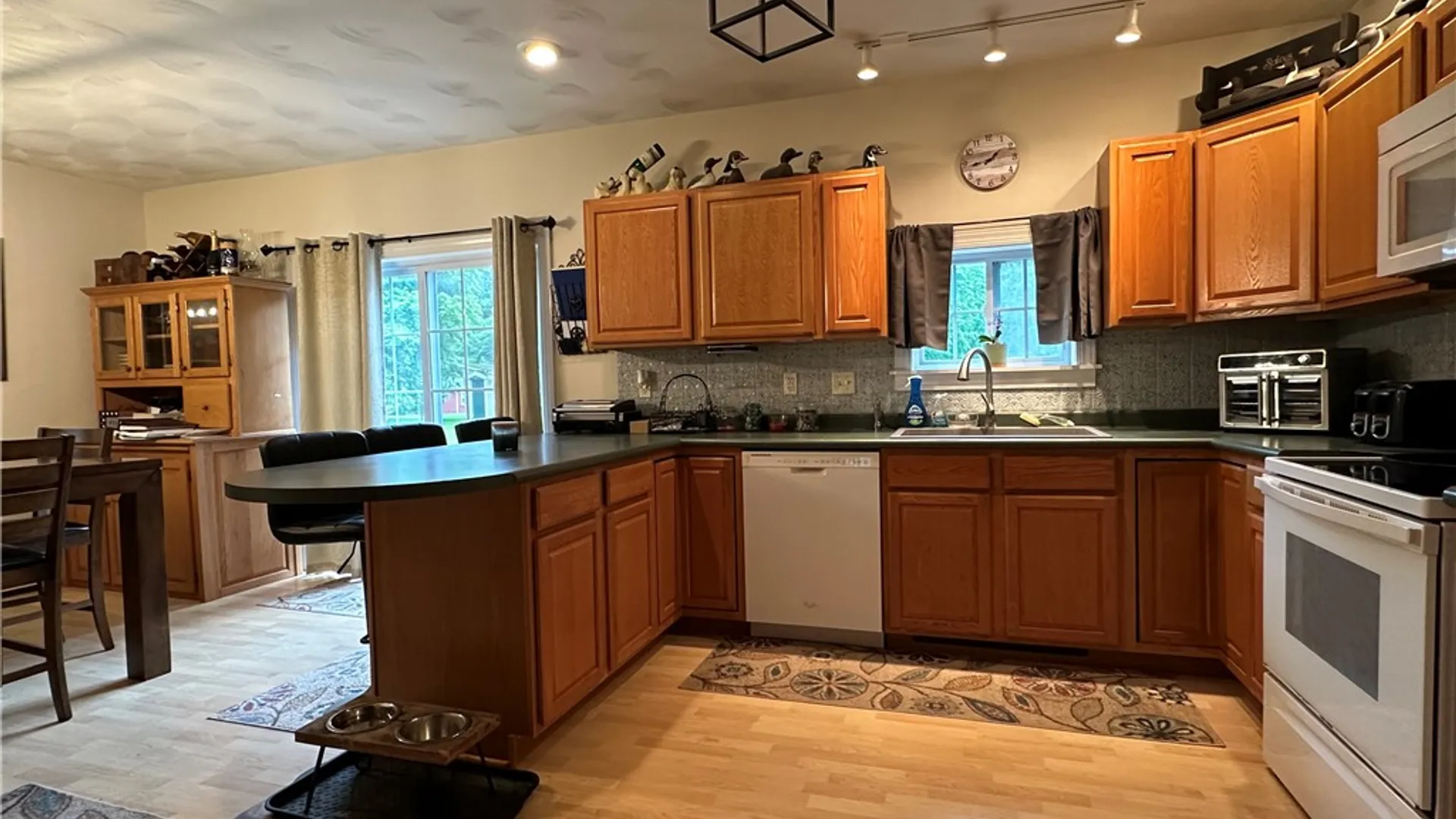 Property at 47 Walnut Street, Waterloo, NY 13165 9