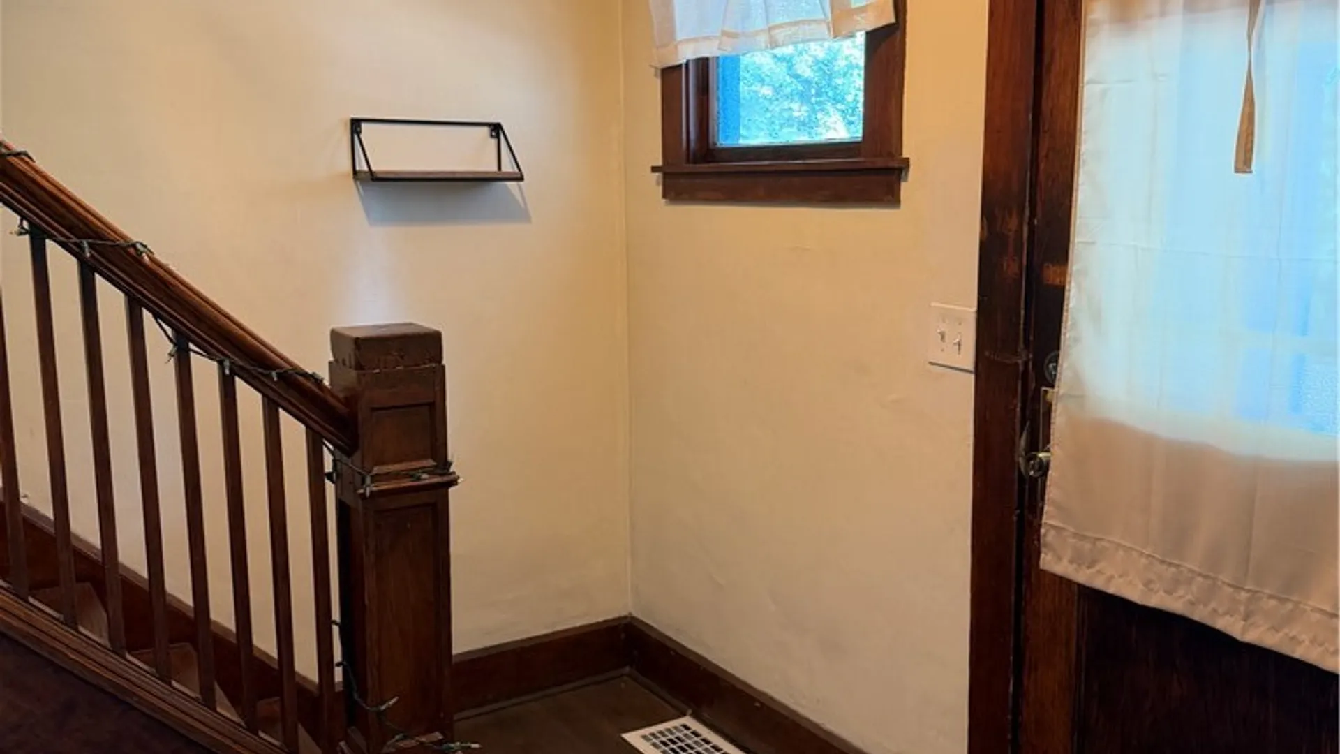 Property at 51 Custer Street, Buffalo, NY 14214 6