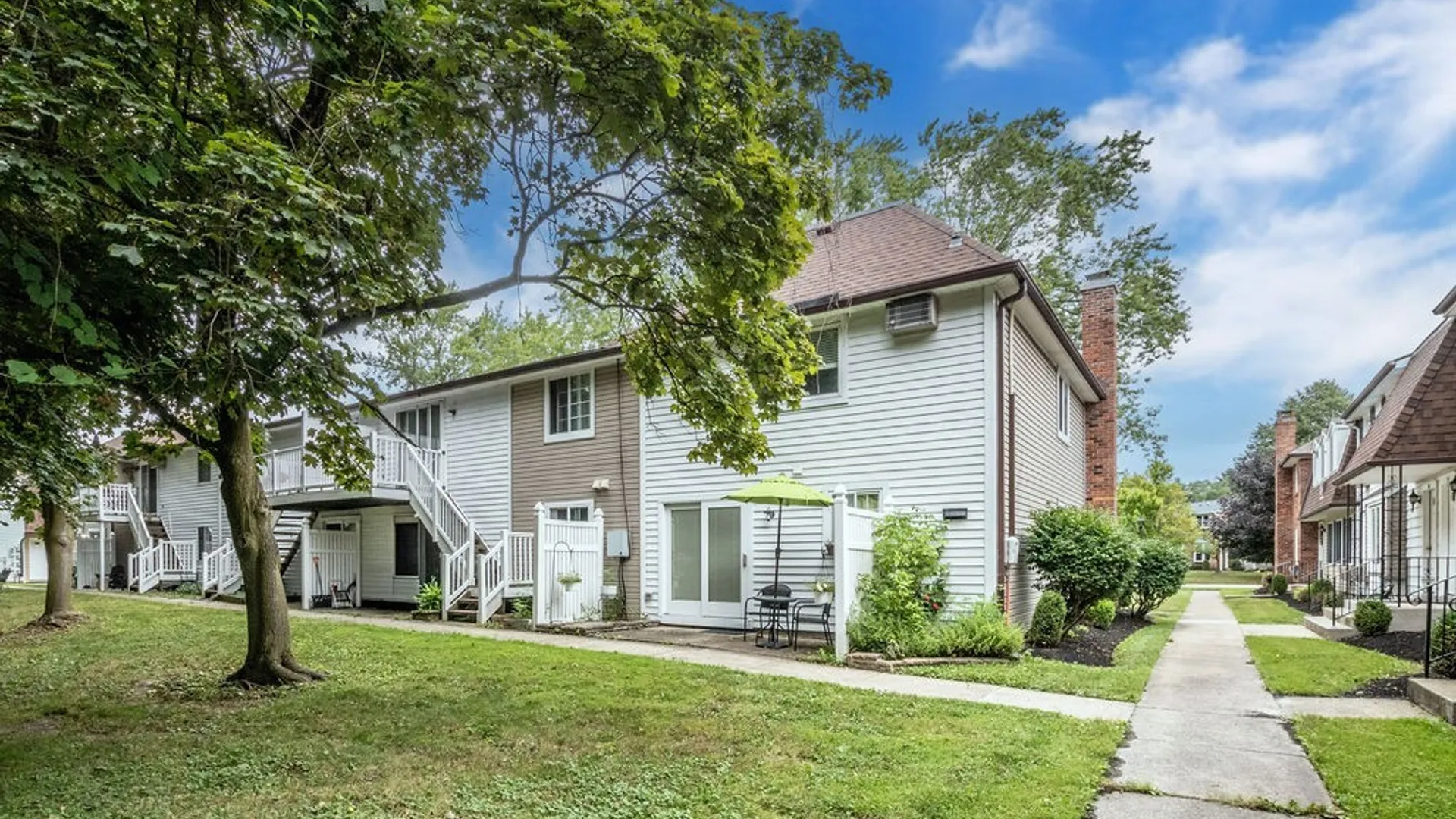 Property at 40 Wellington Court, Amherst, NY 14221 9