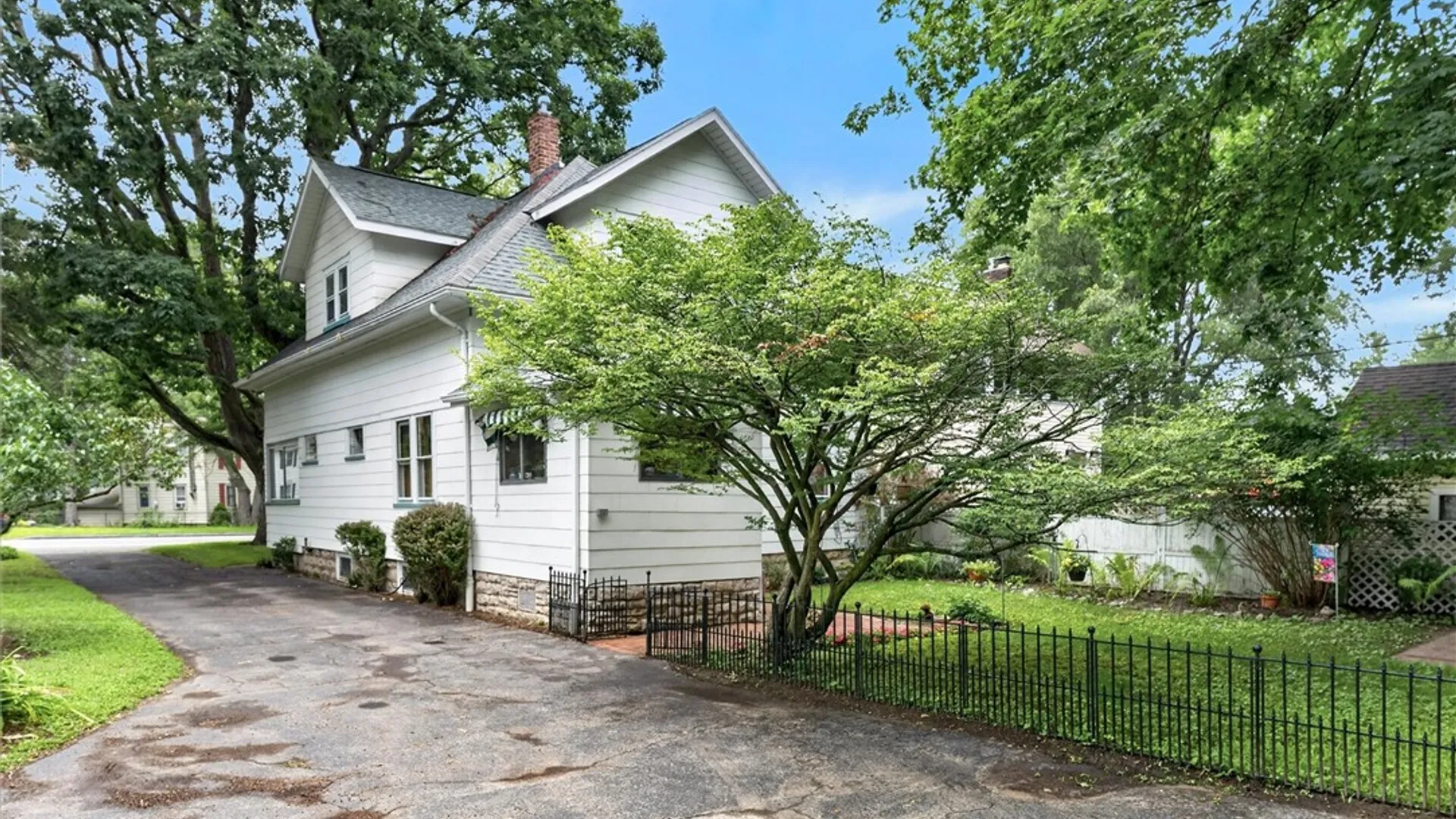 Property at 3948 Culver Road, Irondequoit, NY 14622 42
