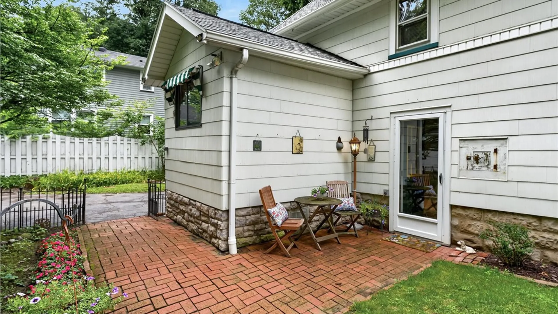 Property at 3948 Culver Road, Irondequoit, NY 14622 45