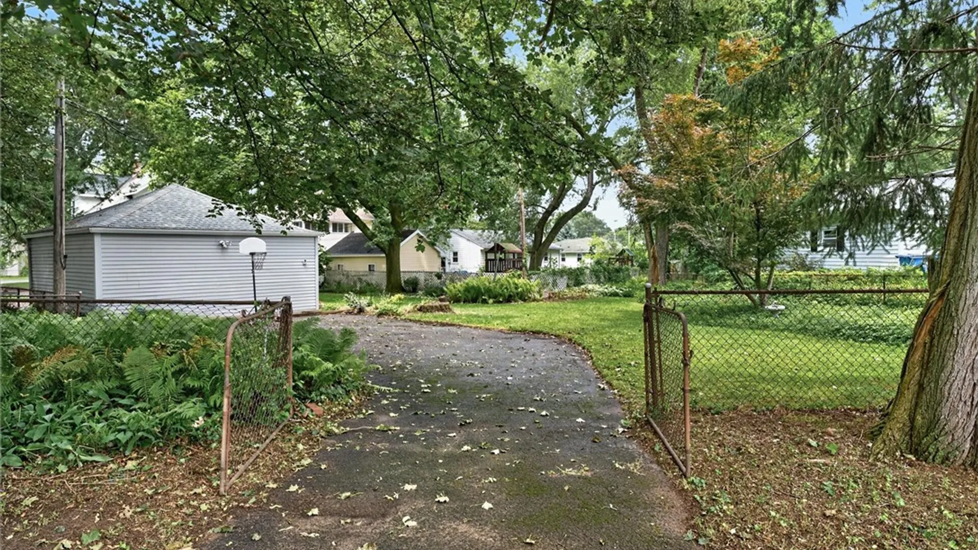 Property at 3948 Culver Road, Irondequoit, NY 14622 49