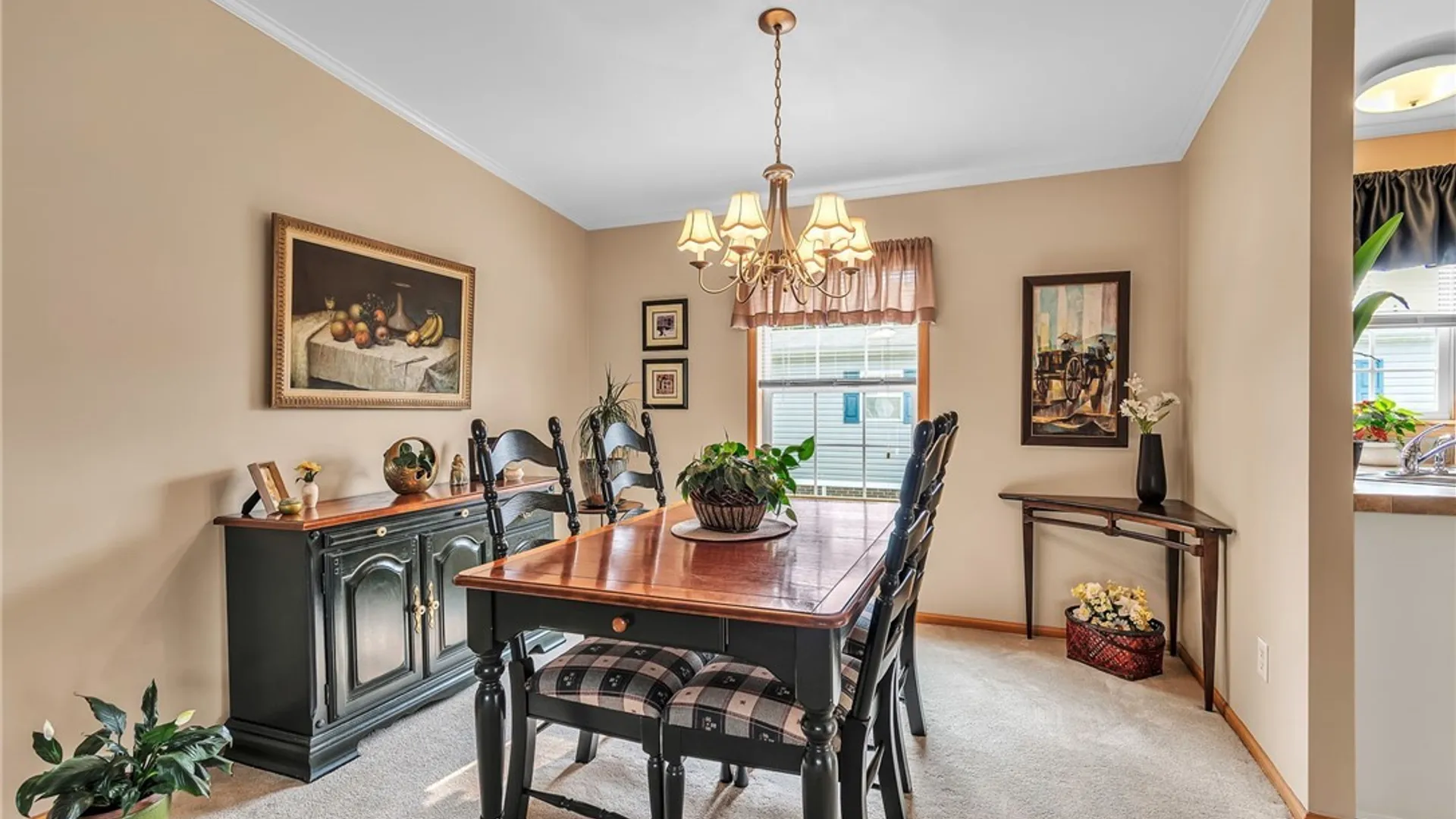 Property at 9834 Tottenham Avenue, Clarence, NY 14031 9