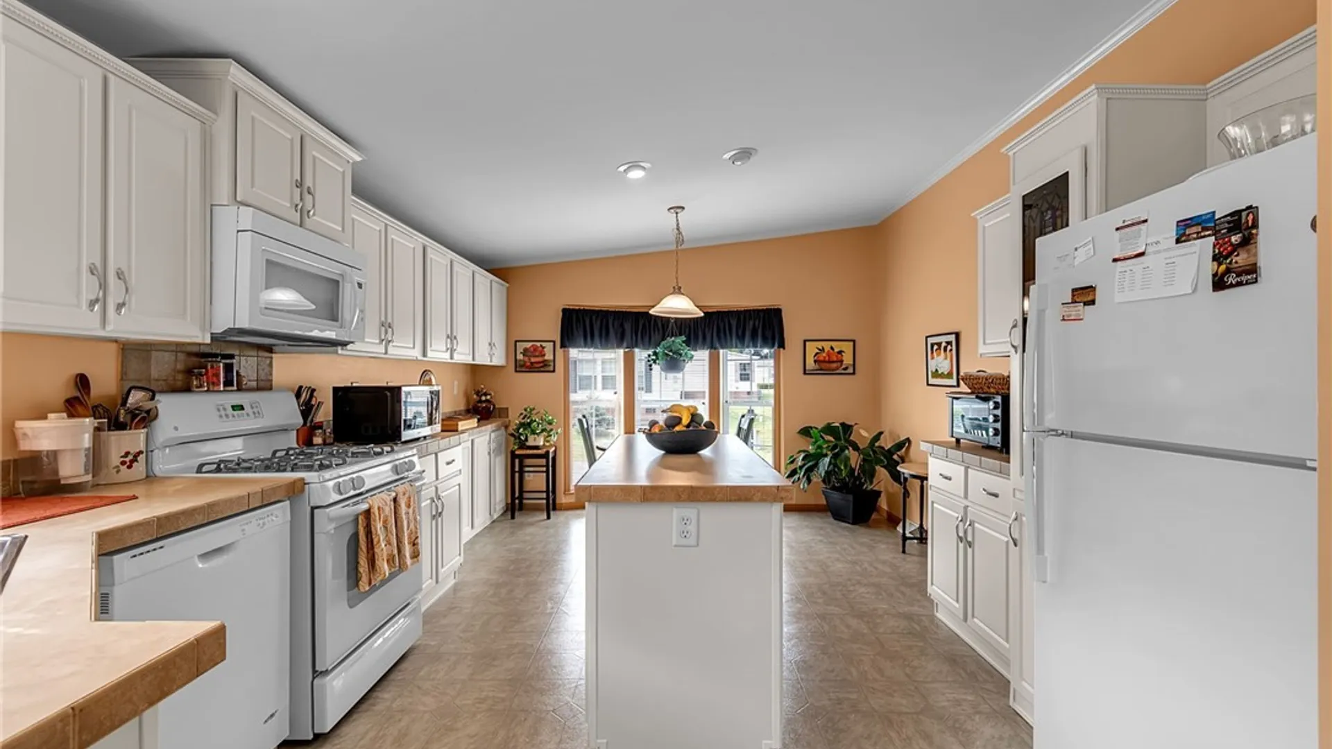 Property at 9834 Tottenham Avenue, Clarence, NY 14031 12