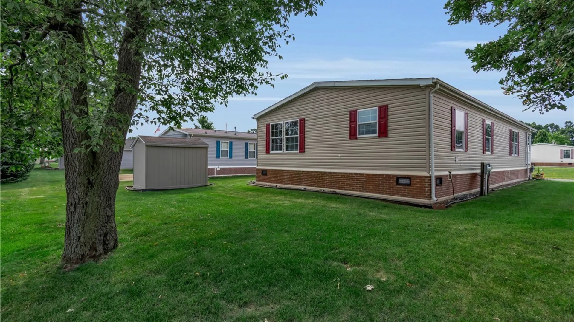 Property at 9834 Tottenham Avenue, Clarence, NY 14031 31