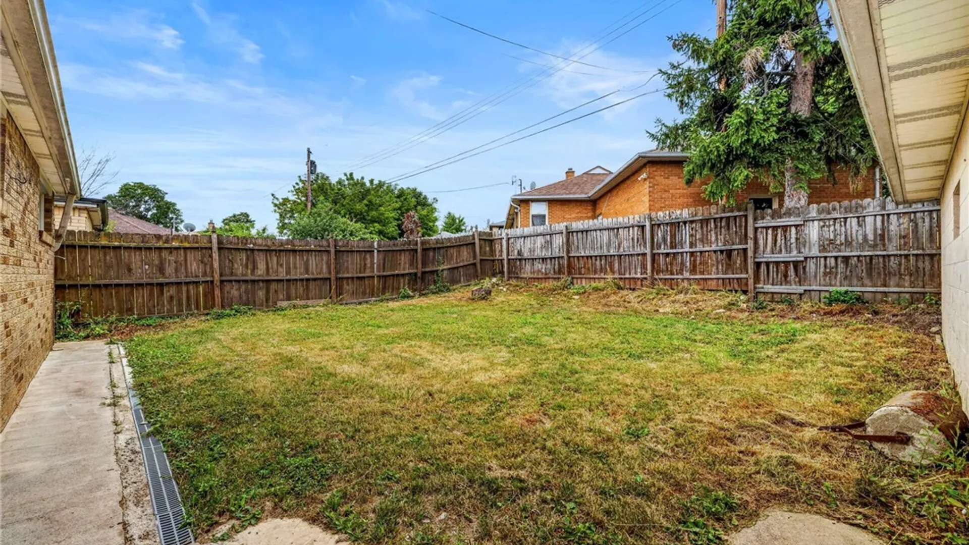 Property at 52 Victoria Boulevard, Cheektowaga, NY 14225 27
