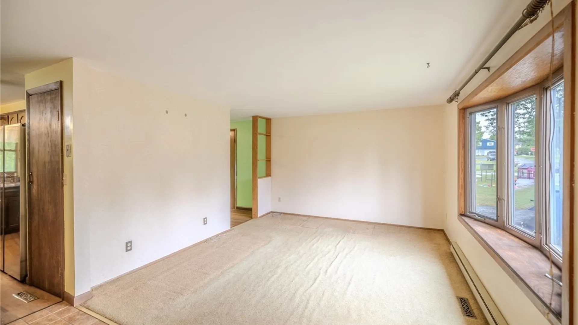 Property at 8059 Spruce Hill Drive, Clay, NY 13041 5