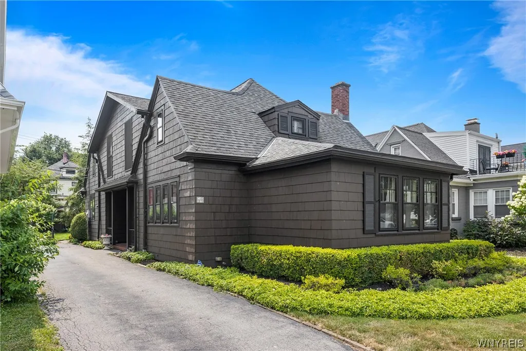 Property at 60 Radcliffe Road, Buffalo, NY 14214