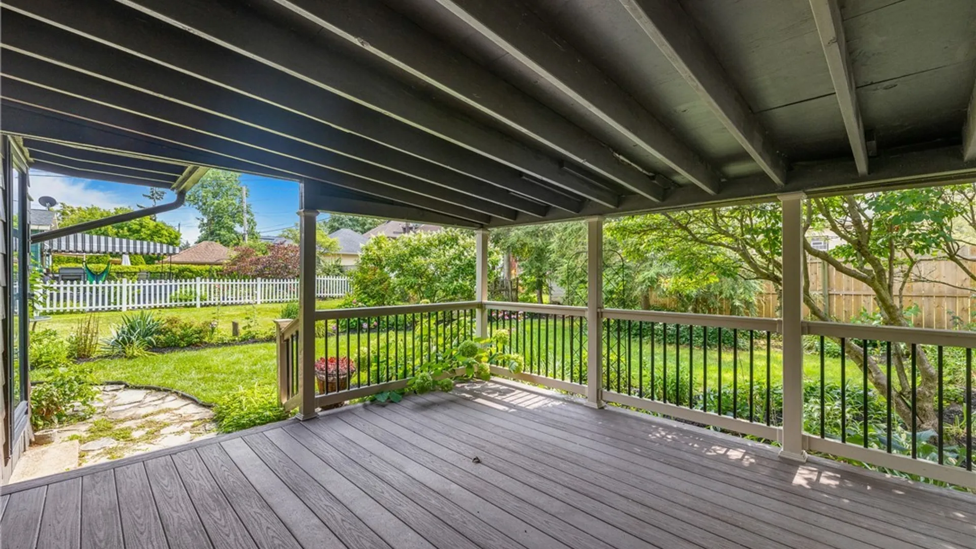 Property at 60 Radcliffe Road, Buffalo, NY 14214 7