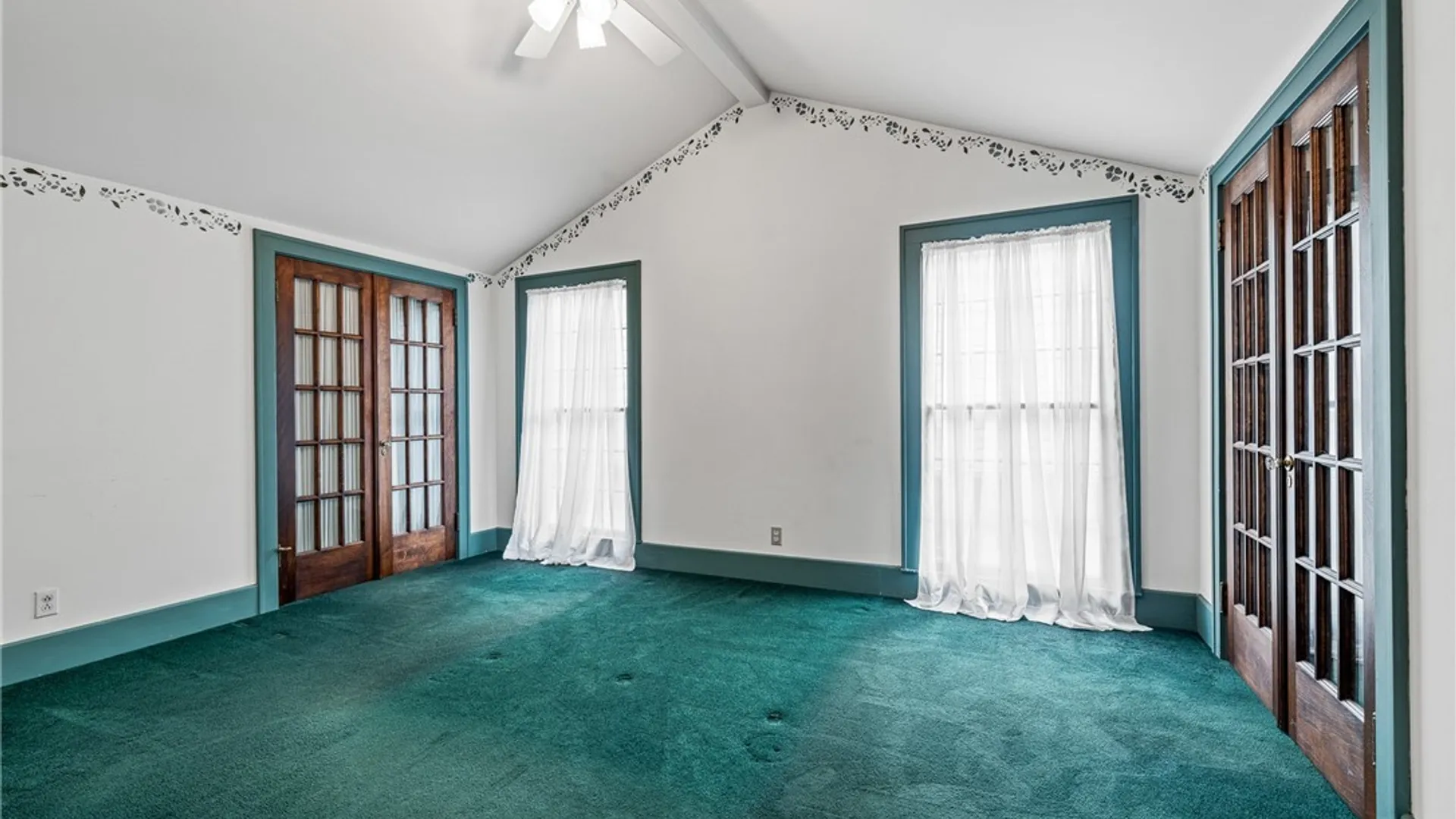 Property at 60 Radcliffe Road, Buffalo, NY 14214 30
