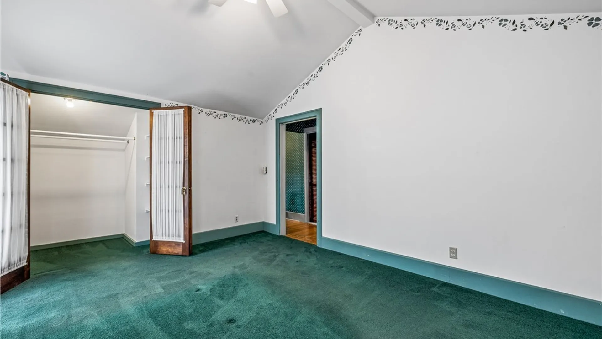 Property at 60 Radcliffe Road, Buffalo, NY 14214 31