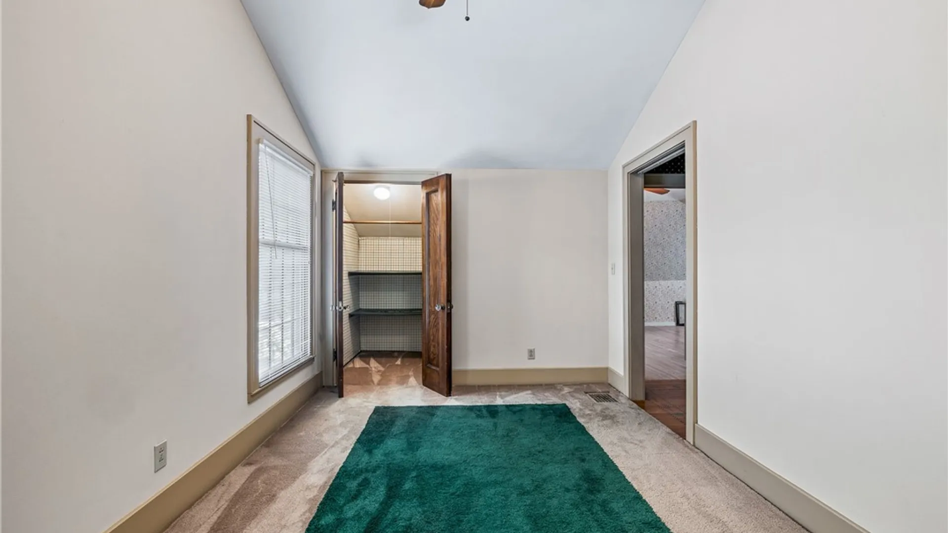 Property at 60 Radcliffe Road, Buffalo, NY 14214 33