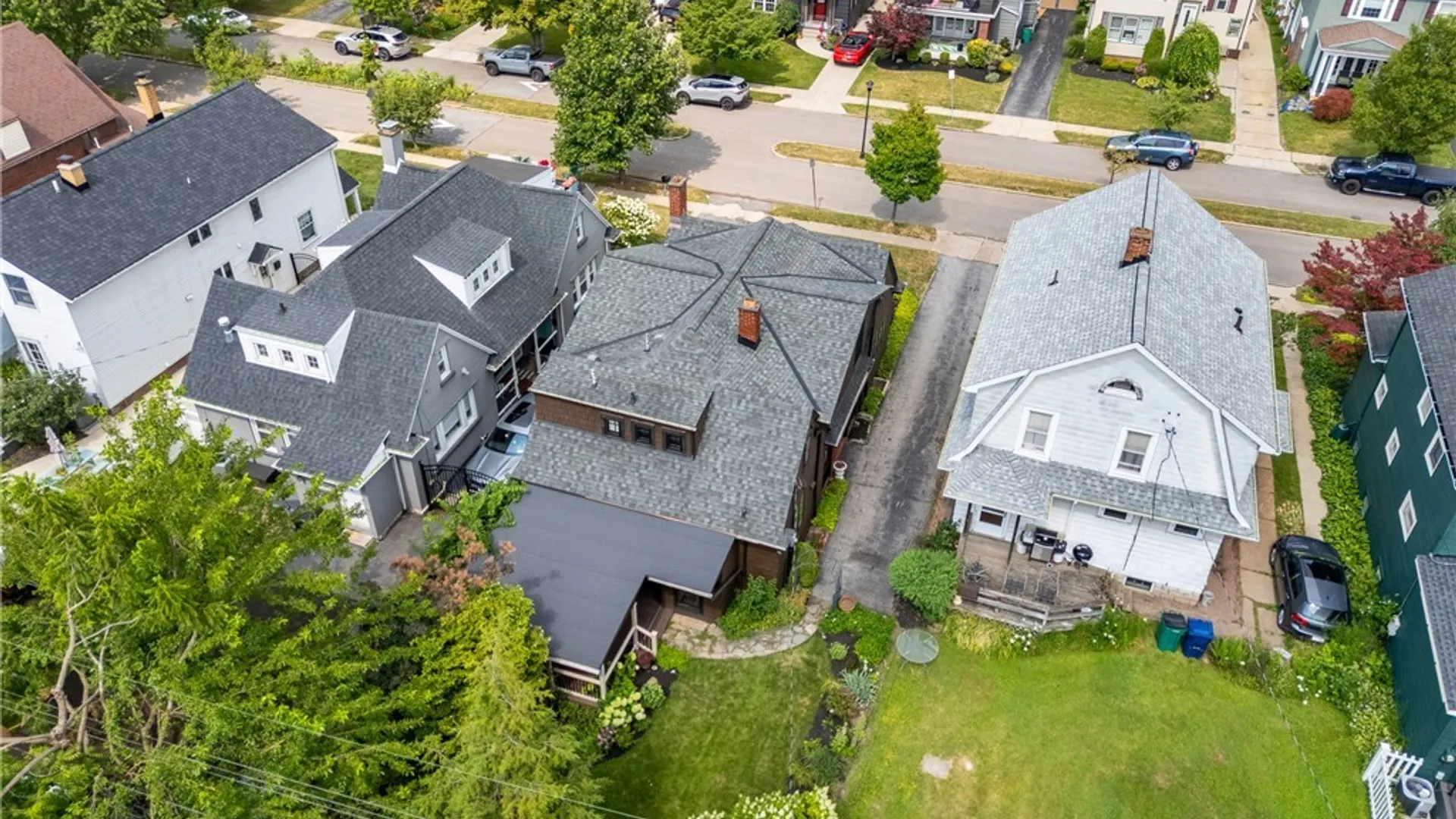 Property at 60 Radcliffe Road, Buffalo, NY 14214 44