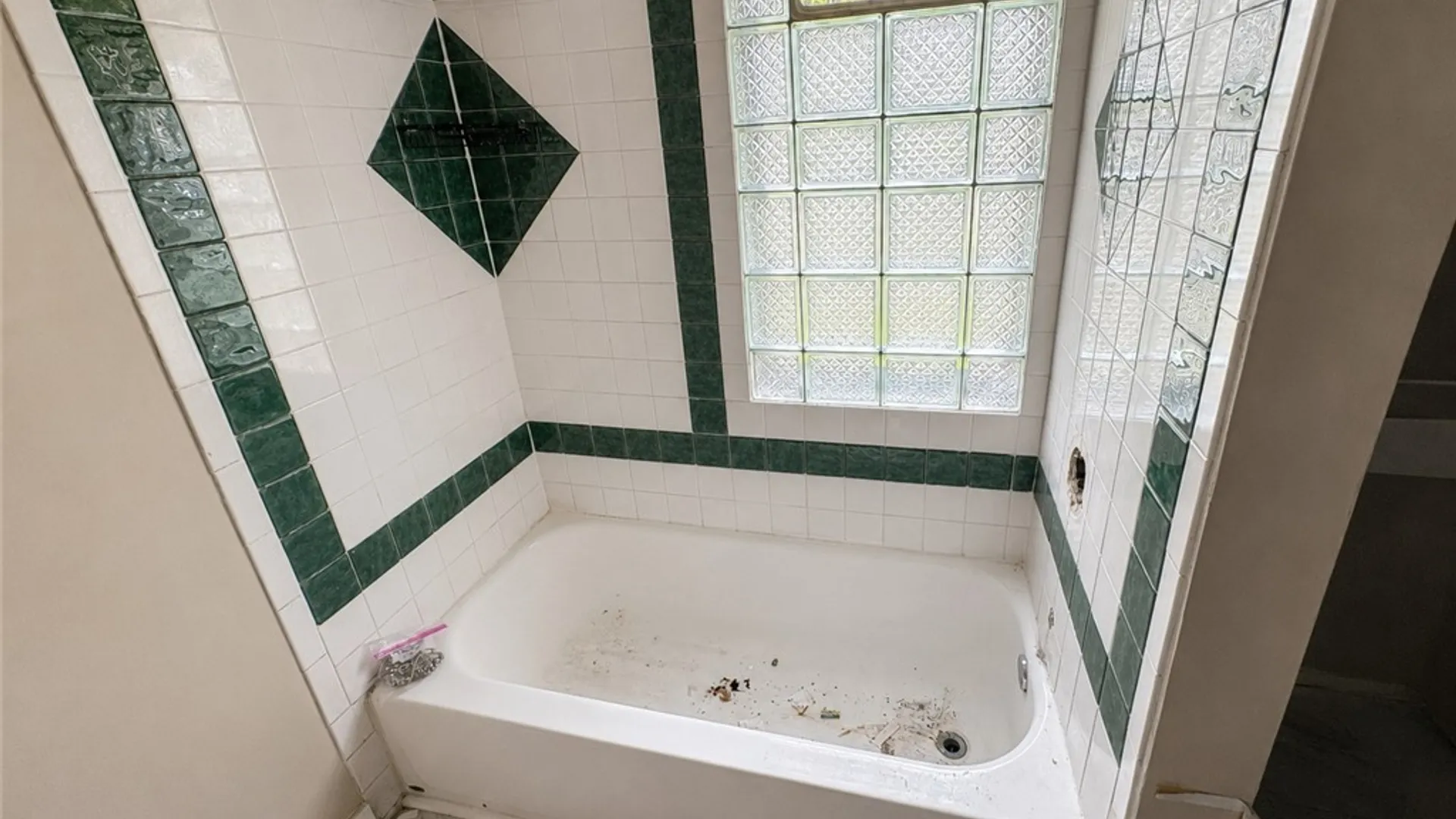 Property at 175 Lexington Avenue, Rochester, NY 14613 25