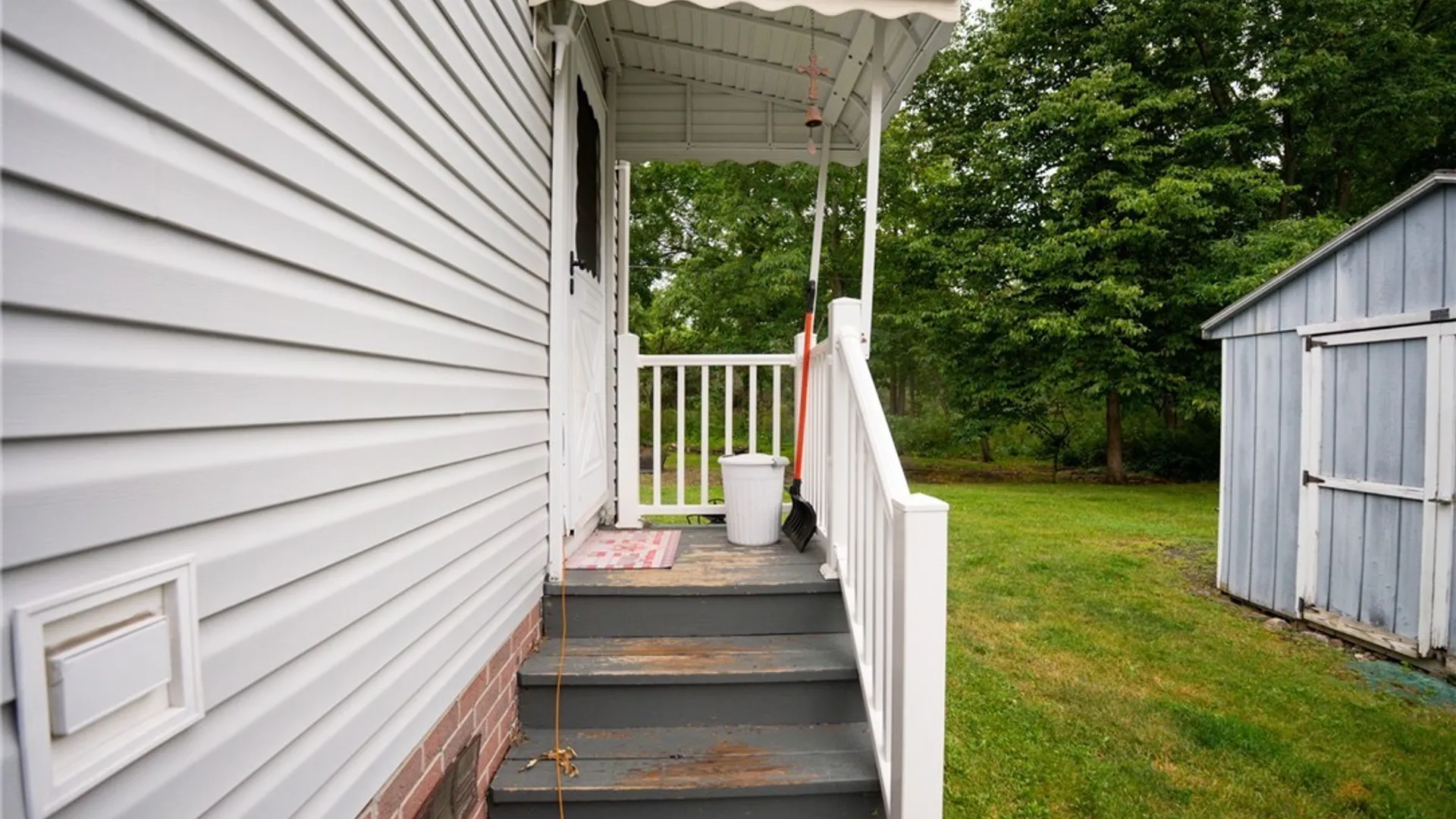 Property at 9791 Limehouse Drive, Clarence, NY 14031 5