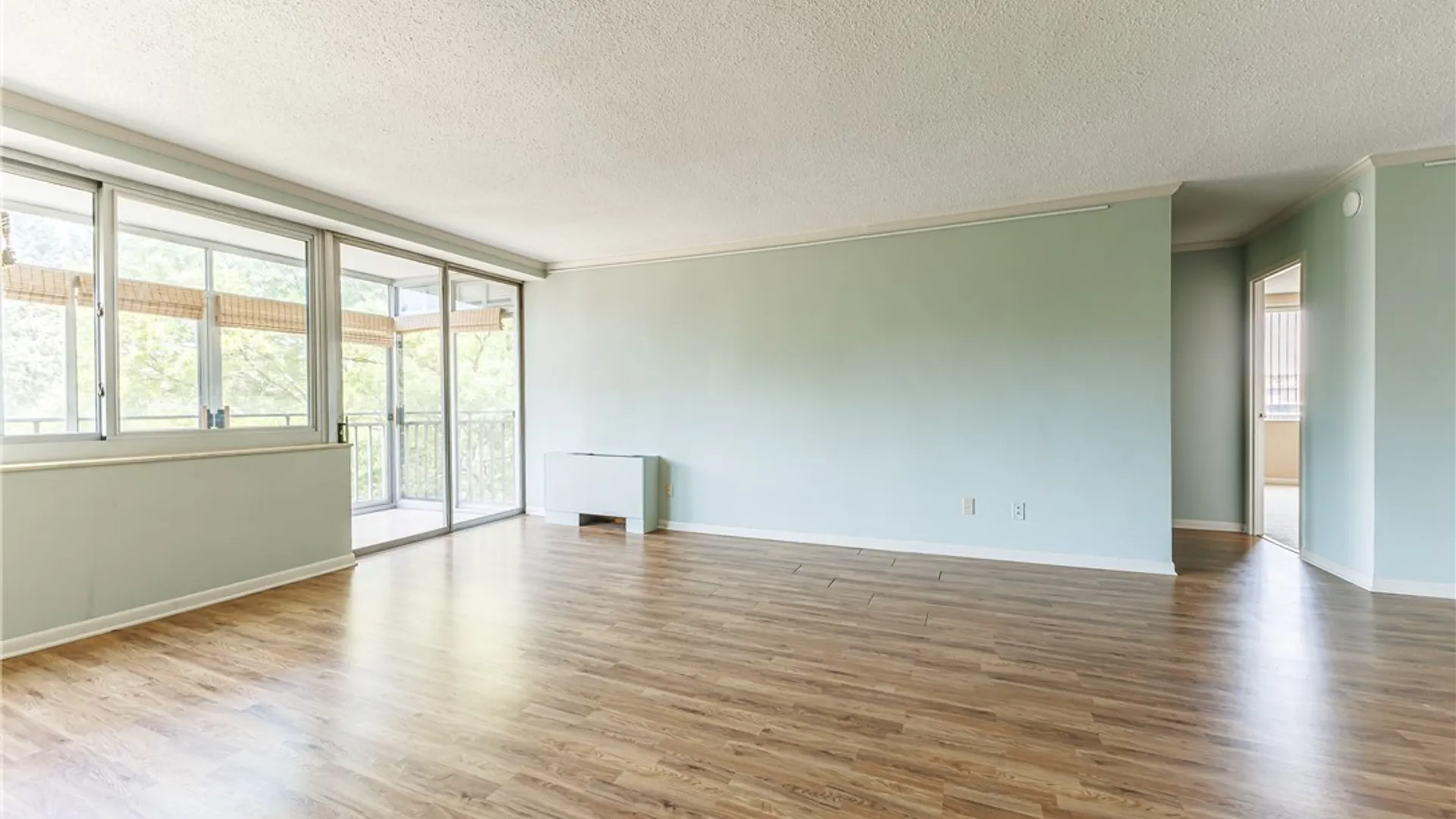 Property at 1400 East Avenue, Rochester, NY 14610 17