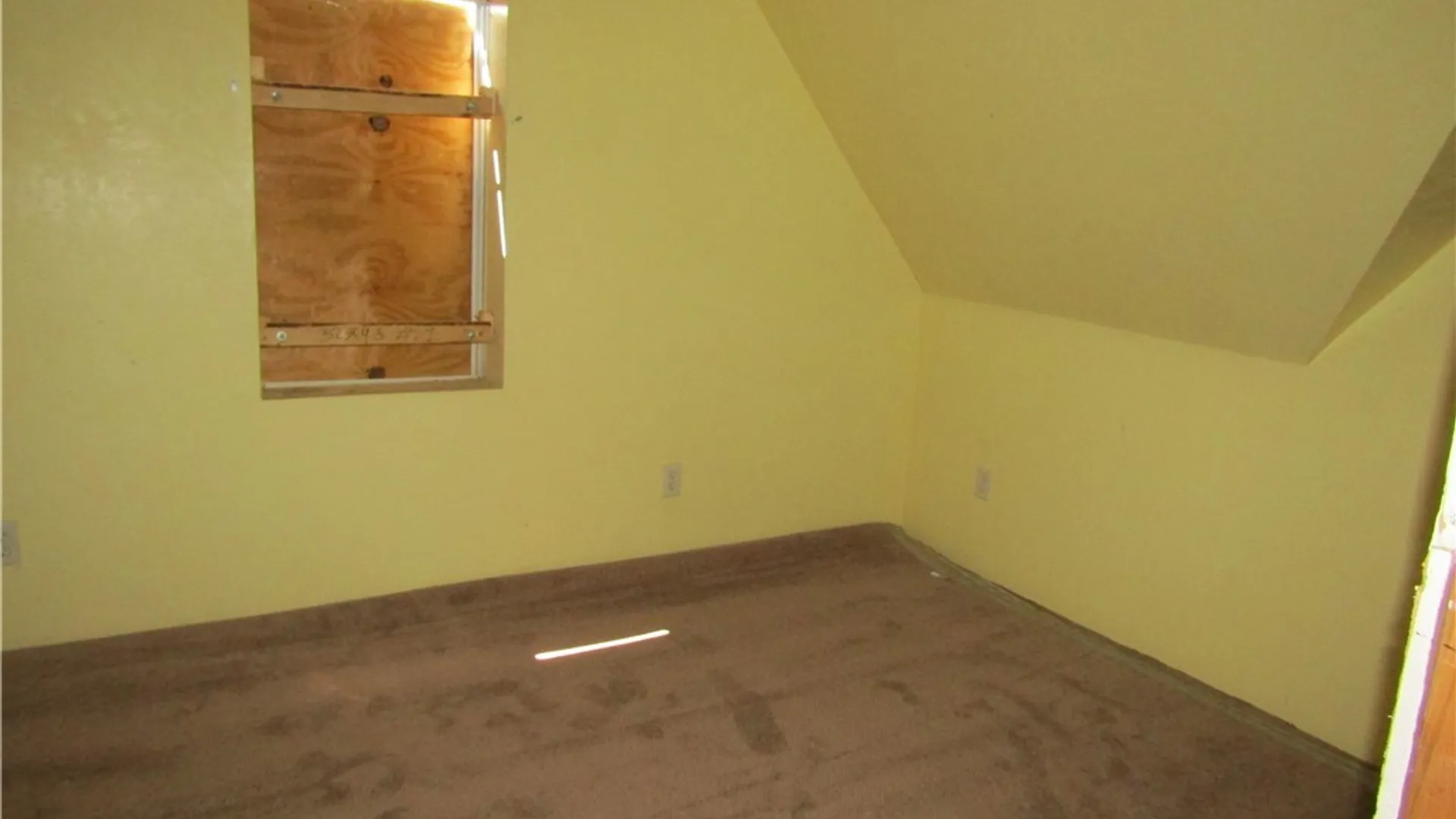 Property at 66 Waverly Street, New Albion, NY 14719 6