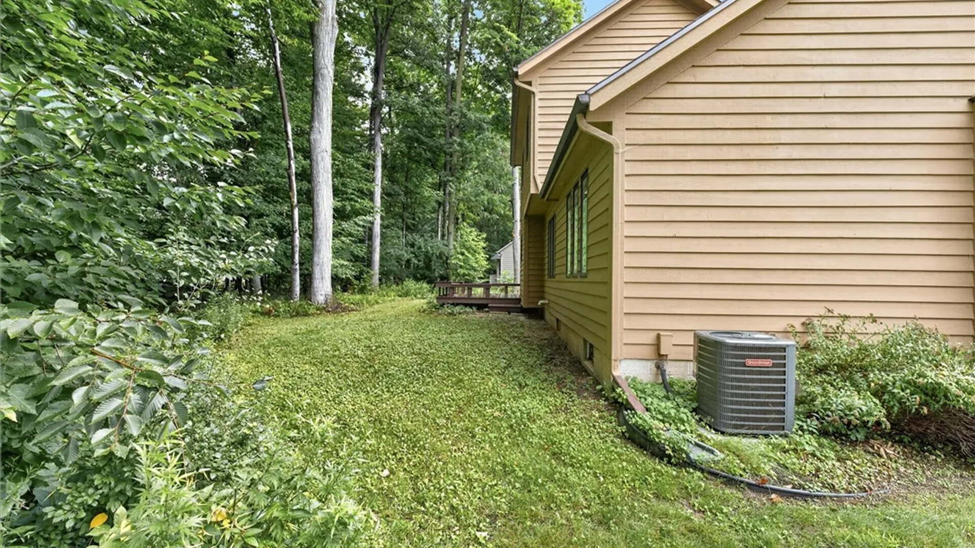 Property at 82 Brush Creek Drive, Greece, NY 14612 5