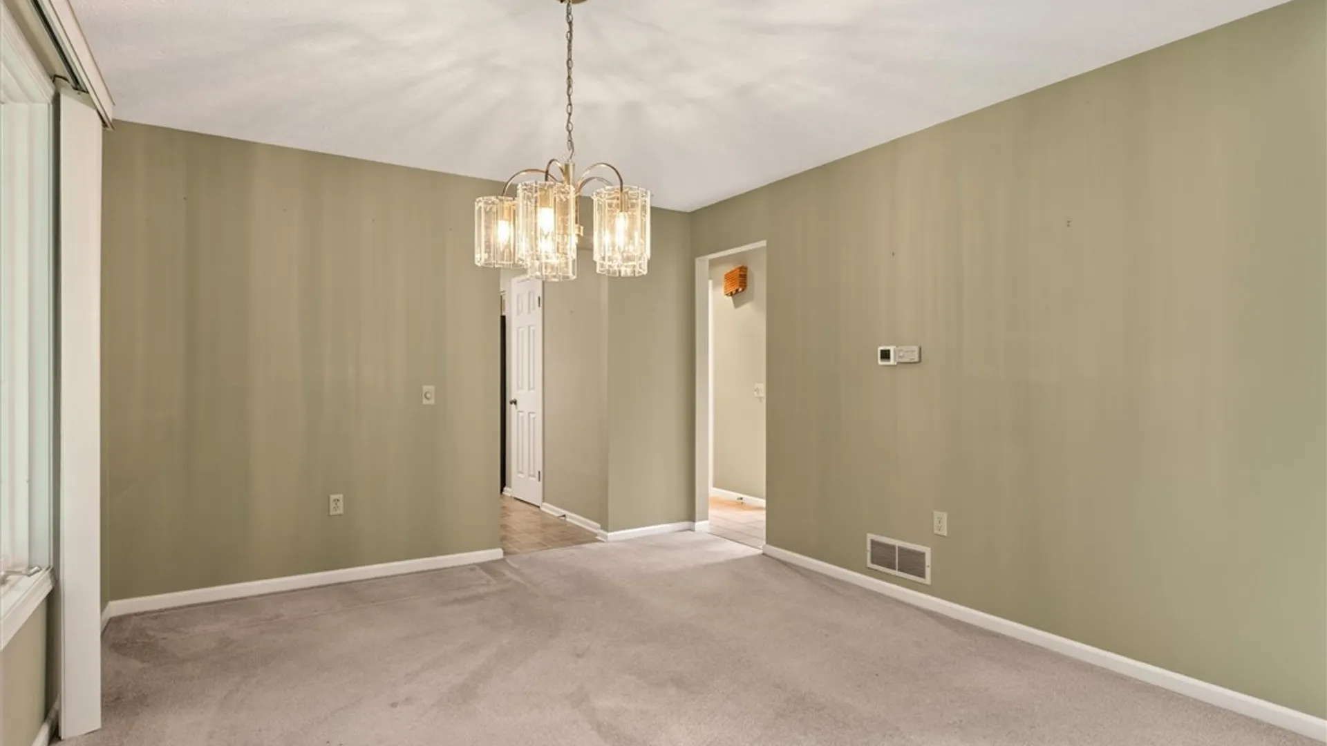 Property at 82 Brush Creek Drive, Greece, NY 14612 16