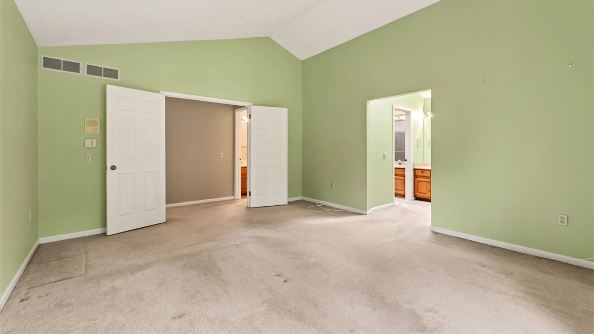 Property at 82 Brush Creek Drive, Greece, NY 14612 30