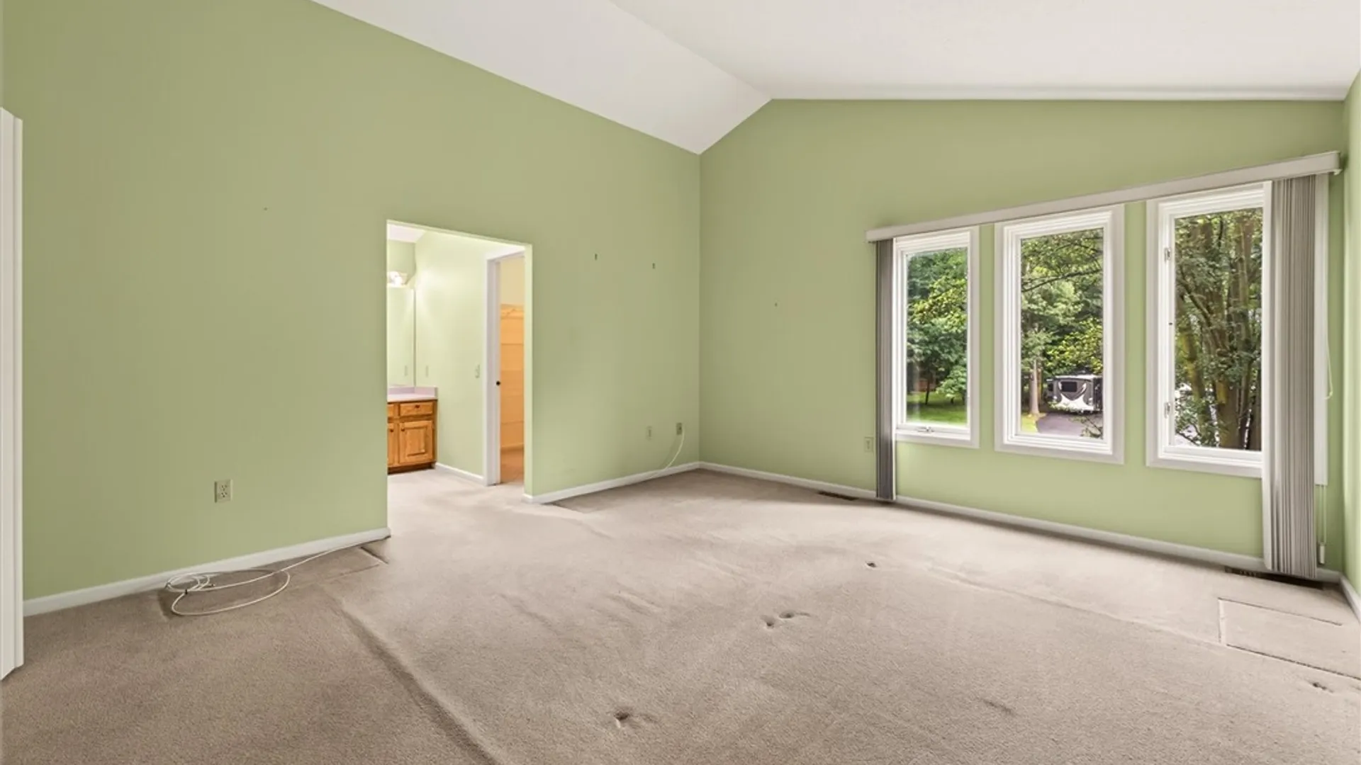 Property at 82 Brush Creek Drive, Greece, NY 14612 31