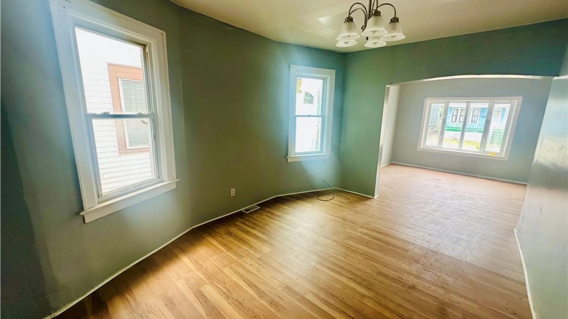 Property at 409 Koons Avenue, Buffalo, NY 14211 10