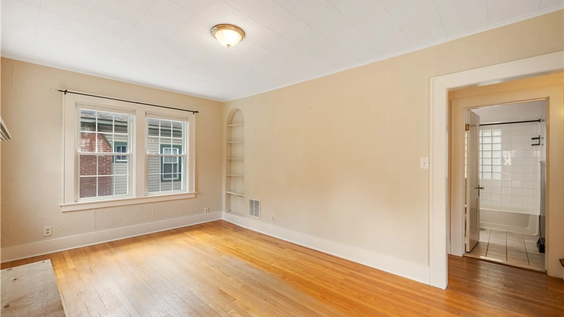 Property at 448 Buckingham Avenue, Syracuse, NY 13210 5