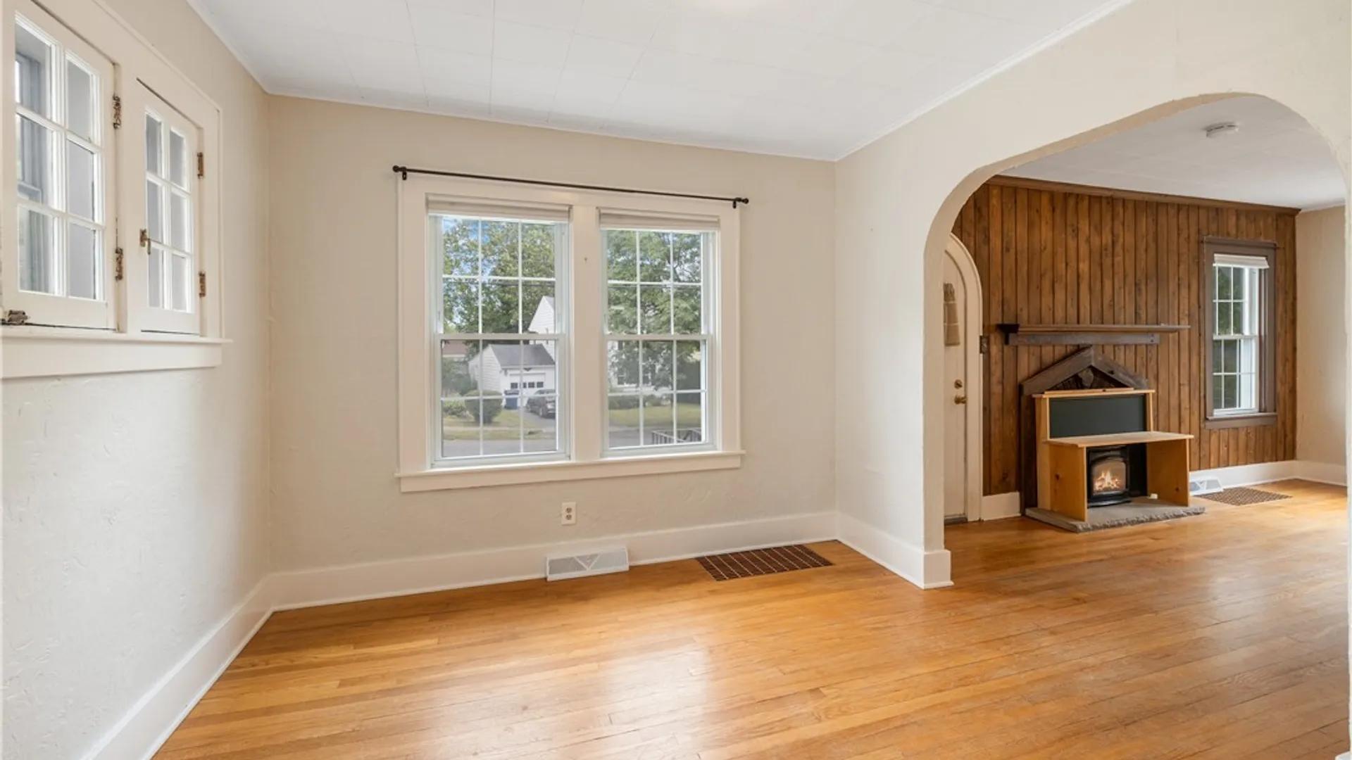Property at 448 Buckingham Avenue, Syracuse, NY 13210 8