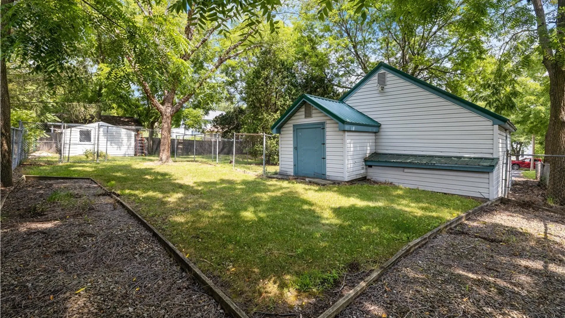 Property at 448 Buckingham Avenue, Syracuse, NY 13210 30