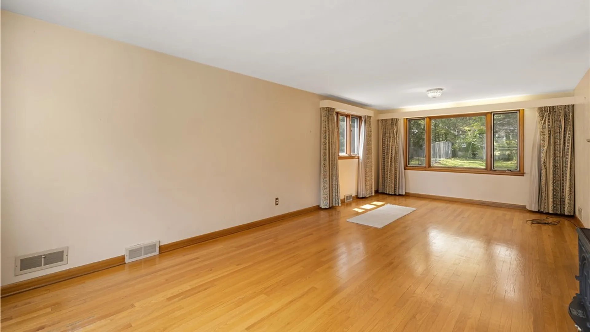 Property at 444 Buckingham Avenue, Syracuse, NY 13210 6
