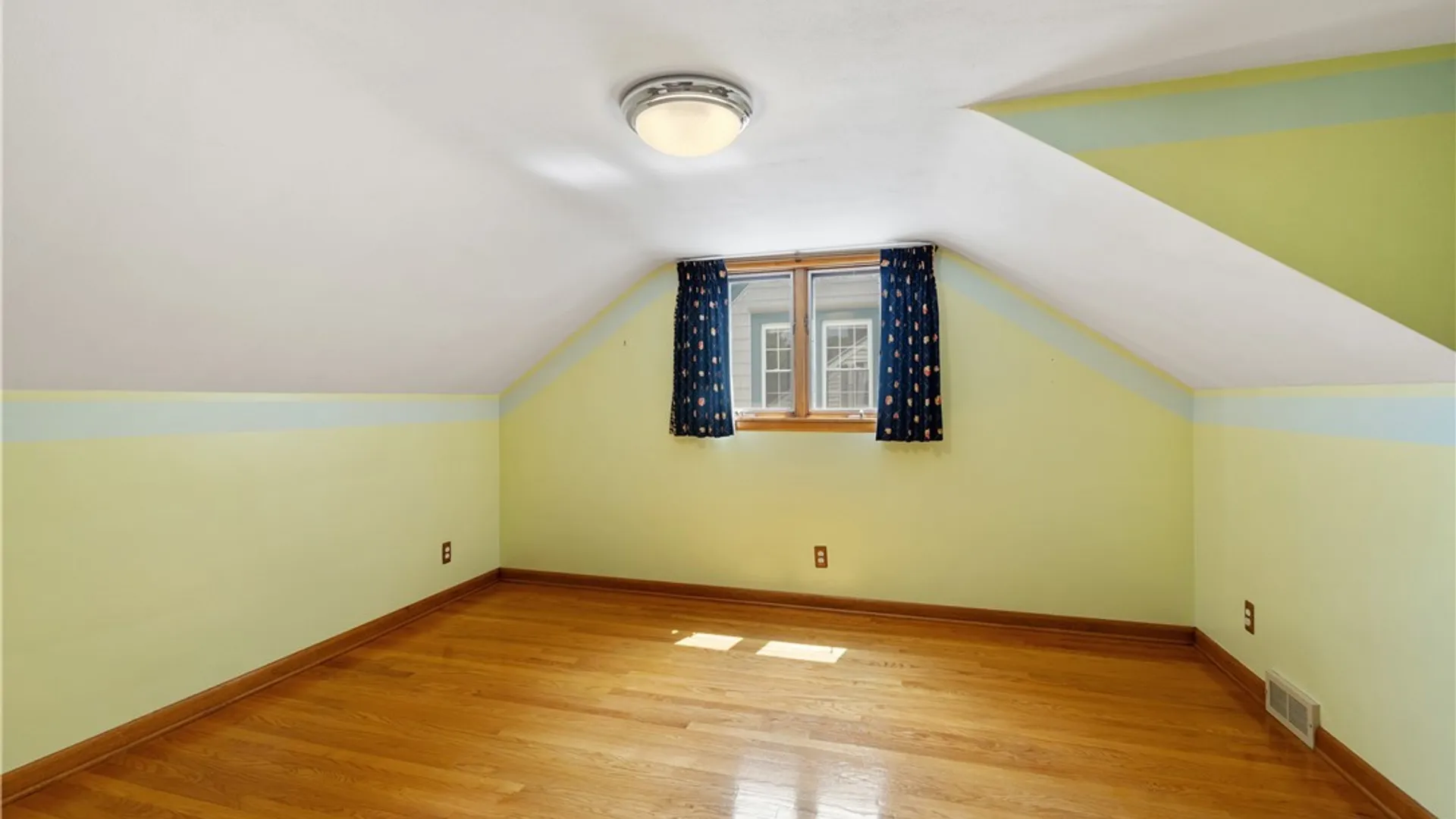Property at 444 Buckingham Avenue, Syracuse, NY 13210 16