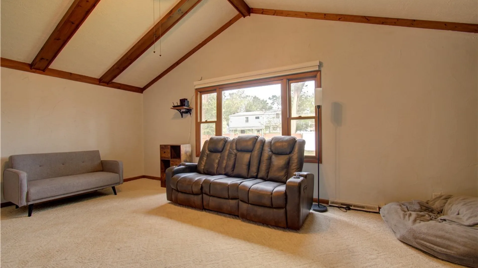 Property at 1603 Love Road, Grand Island, NY 14072 3