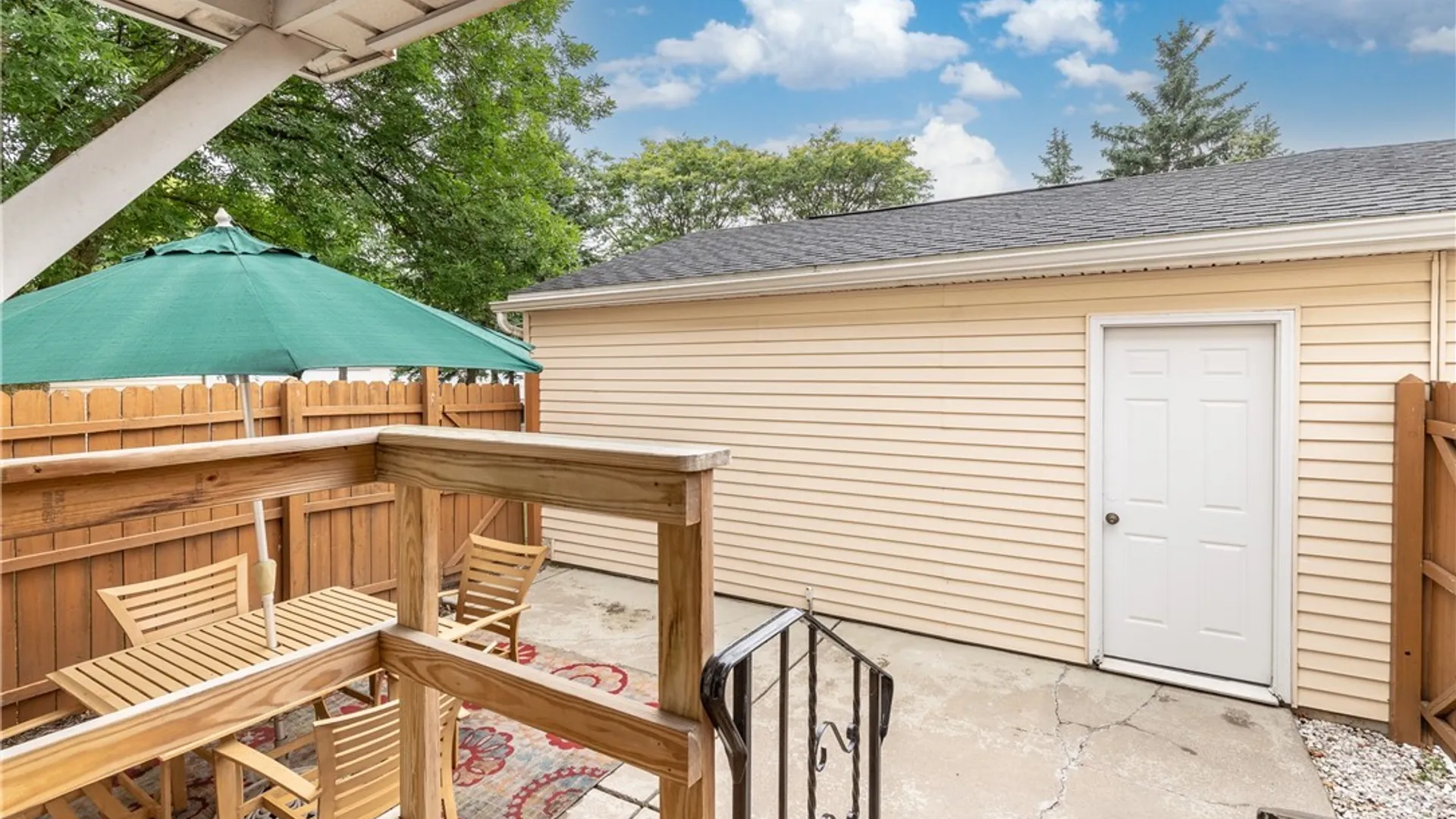 Property at 52 Wimbledon Lane, West Seneca, NY 14224 22