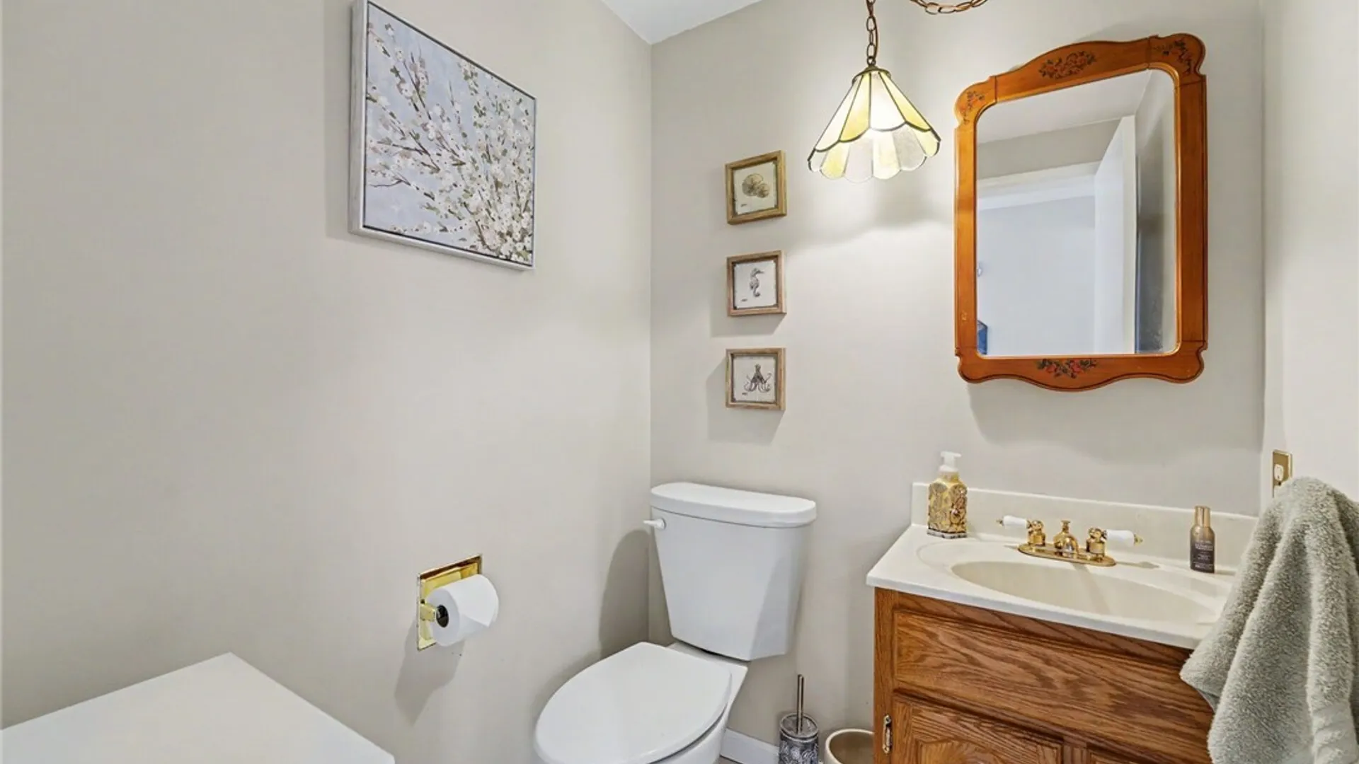 Property at 12 Fairlawn Drive, Aurora, NY 14052 20