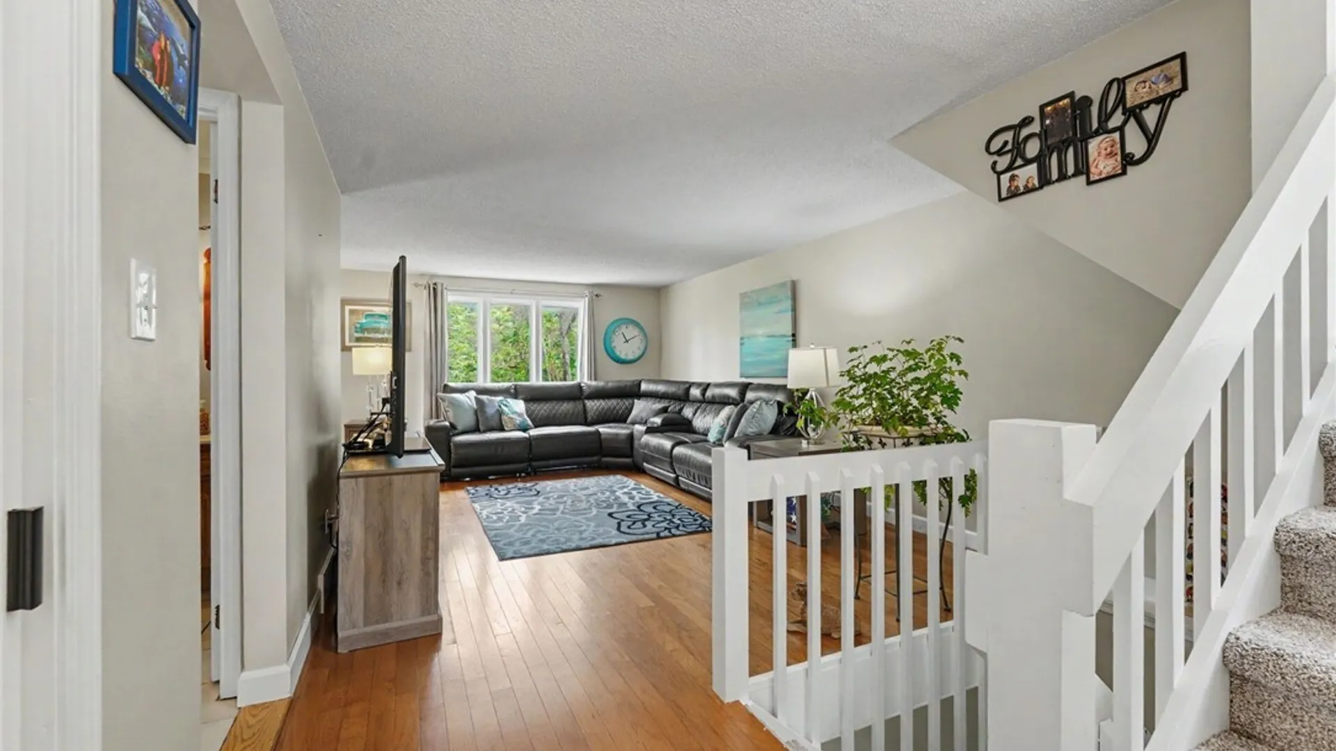 Property at 12 Fairlawn Drive, Aurora, NY 14052 10