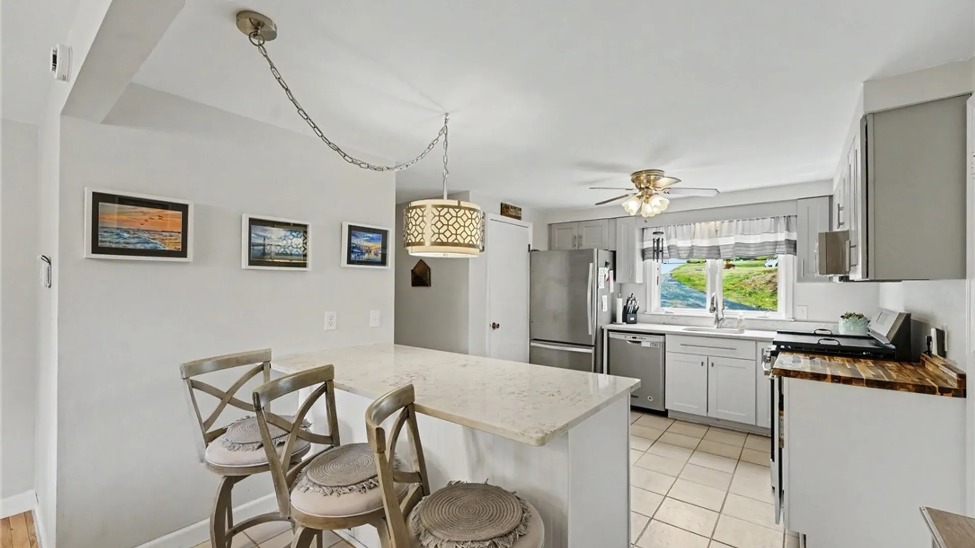 Property at 12 Fairlawn Drive, Aurora, NY 14052 17