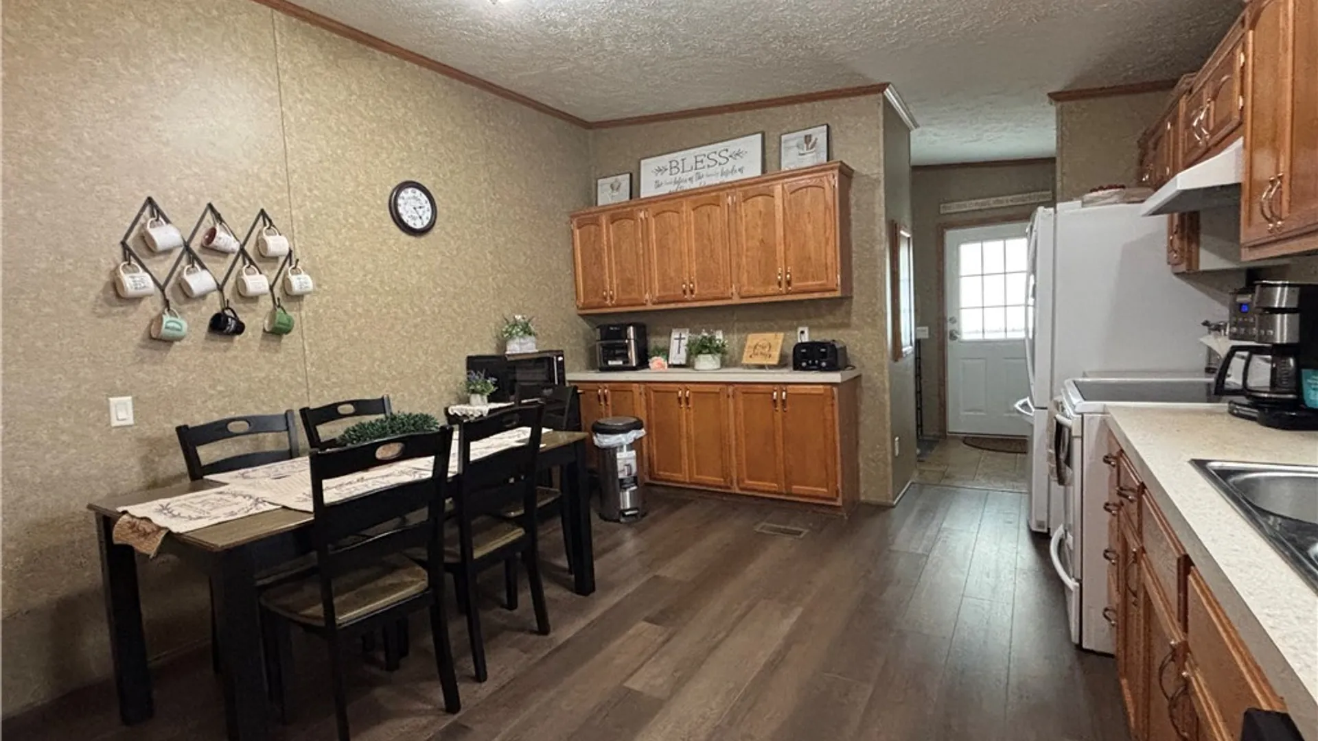 Property at 105 summerview, Arcade, NY 14009 6