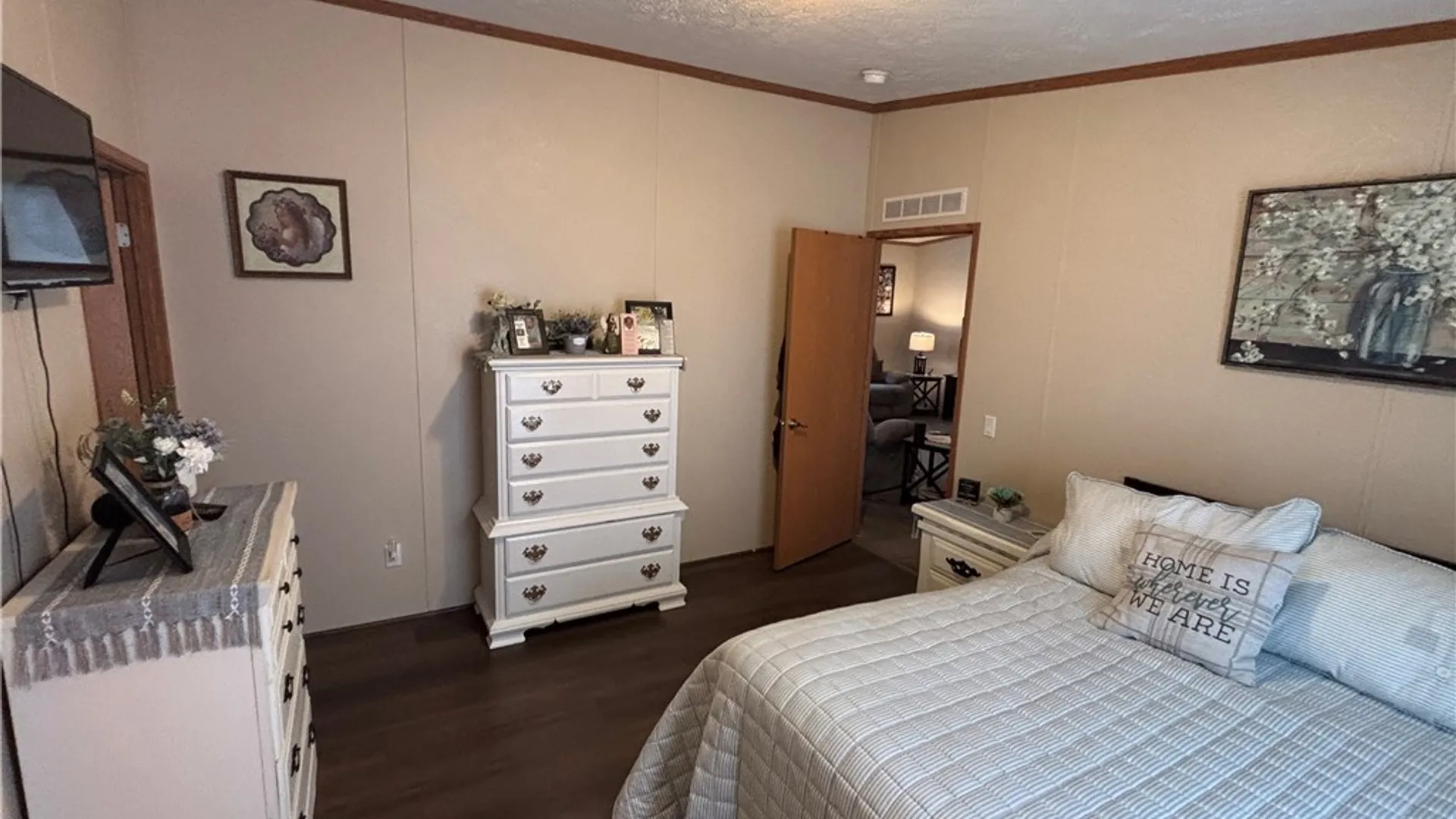 Property at 105 summerview, Arcade, NY 14009 15