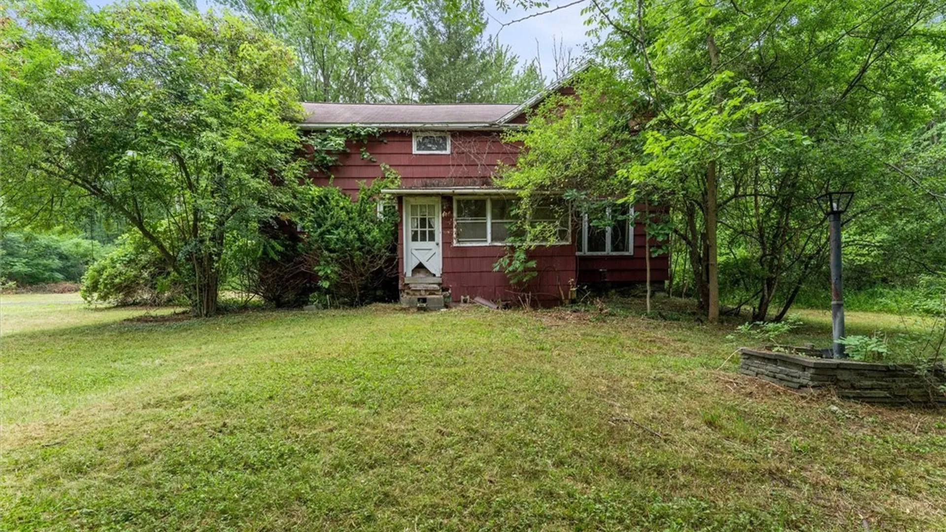 Property at 1820 Canal Road, Oneida, NY 13032 3