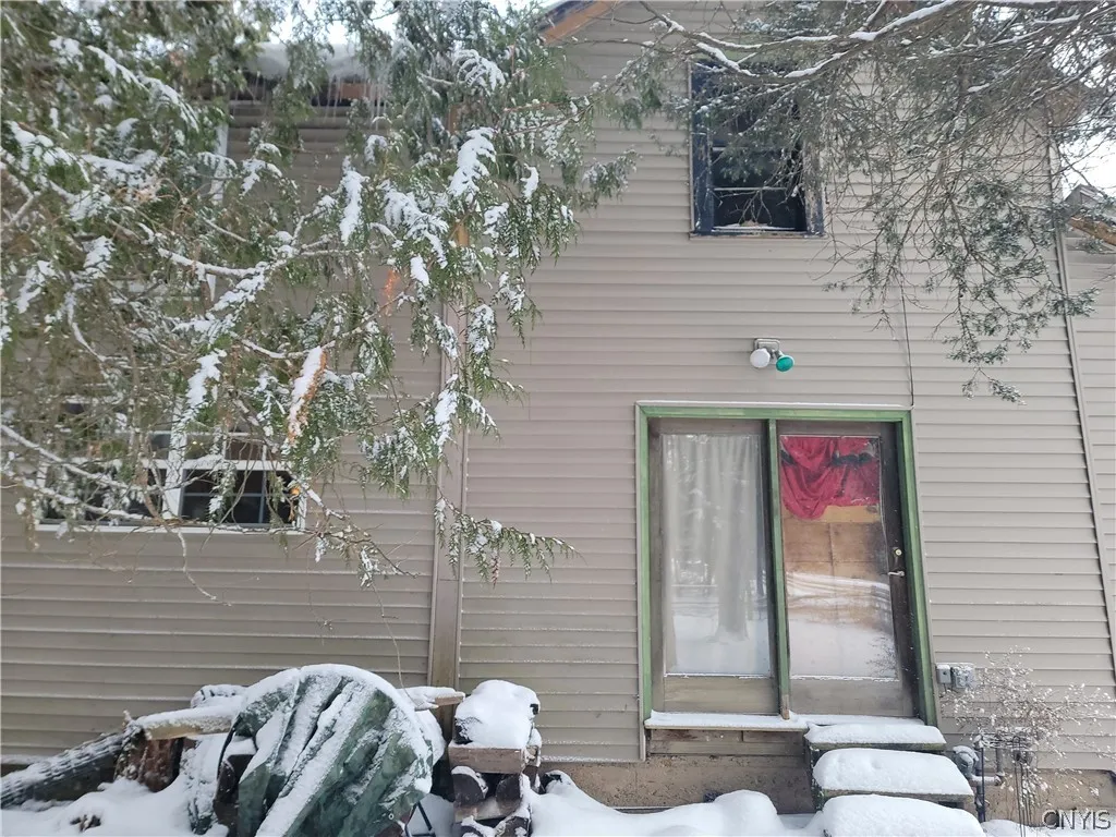 Property at 6657 E Taft Road, Cicero, NY 13057