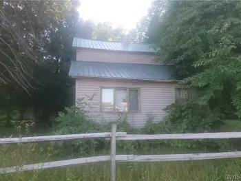 Property at 6657 E Taft Road, Cicero, NY 13057