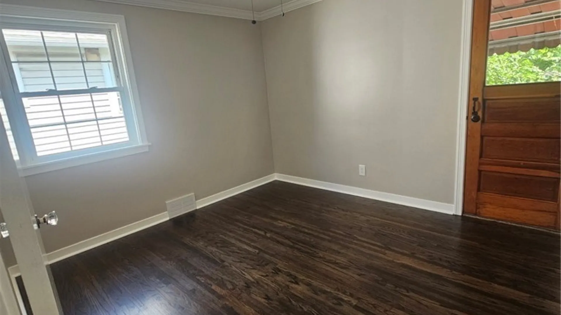Property at 38 Delham Avenue, Buffalo, NY 14216 6
