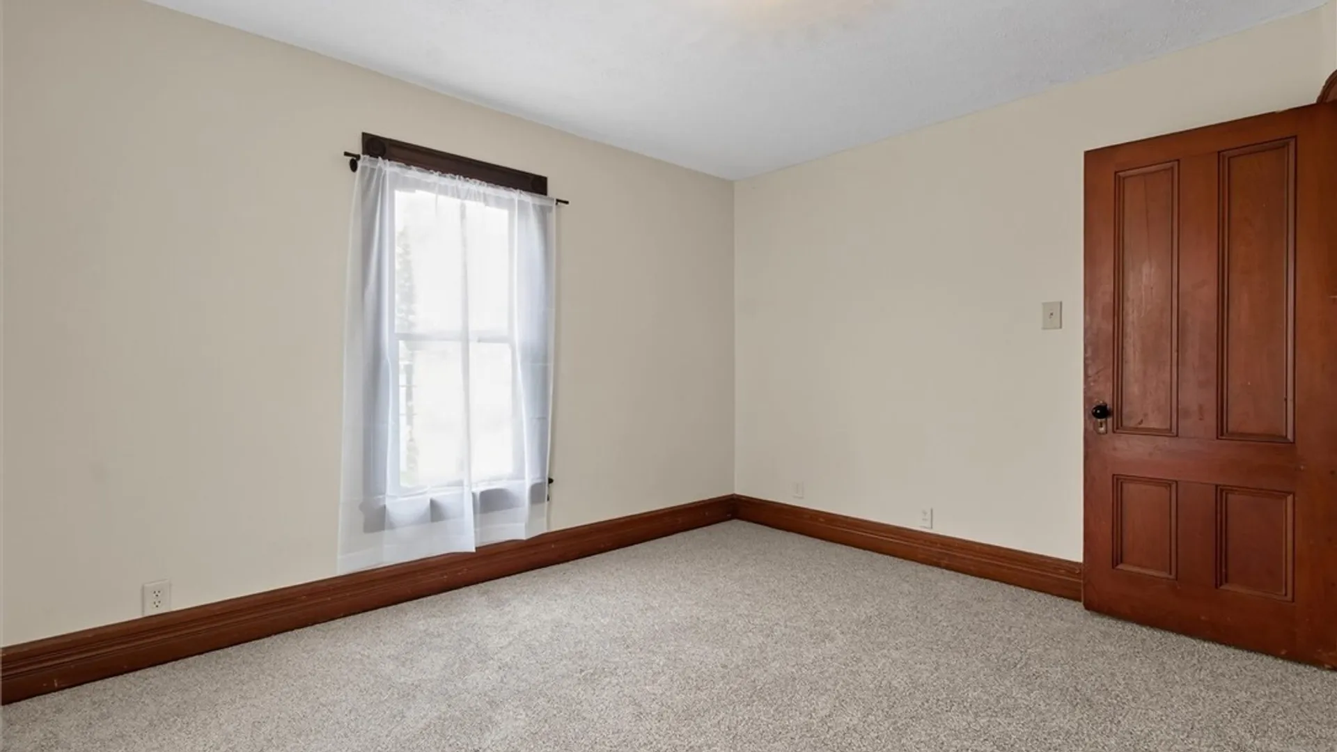 Property at 20 Rose Street, Geneva City, NY 14456 31