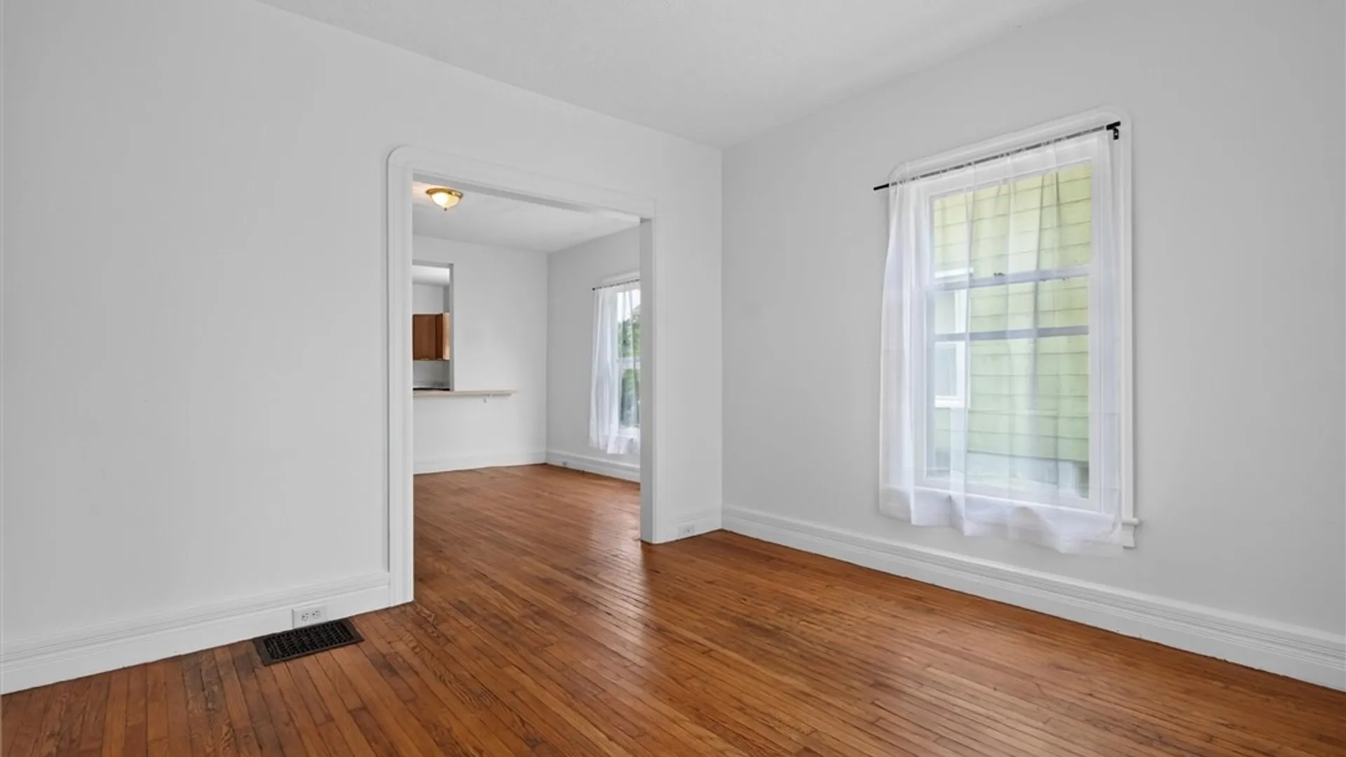 Property at 20 Rose Street, Geneva City, NY 14456 6