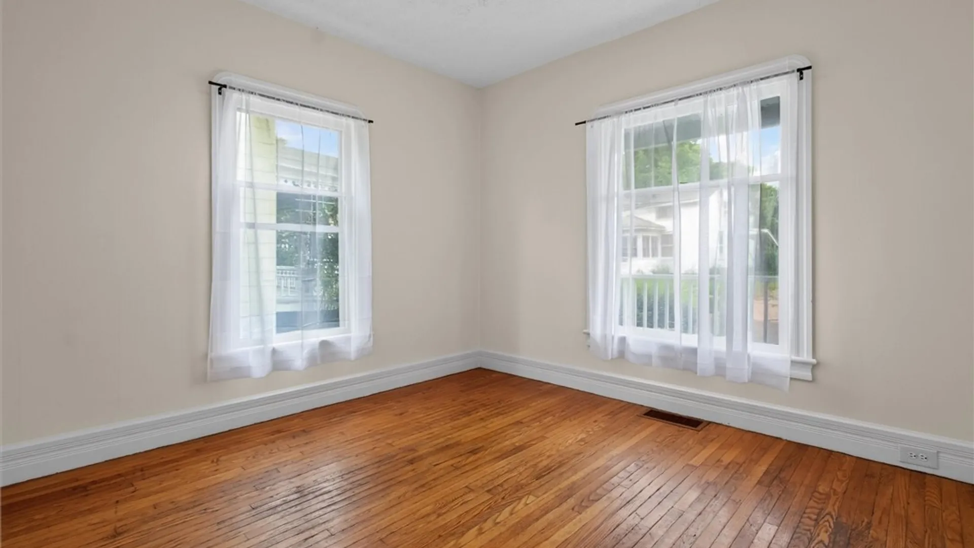 Property at 20 Rose Street, Geneva City, NY 14456 10