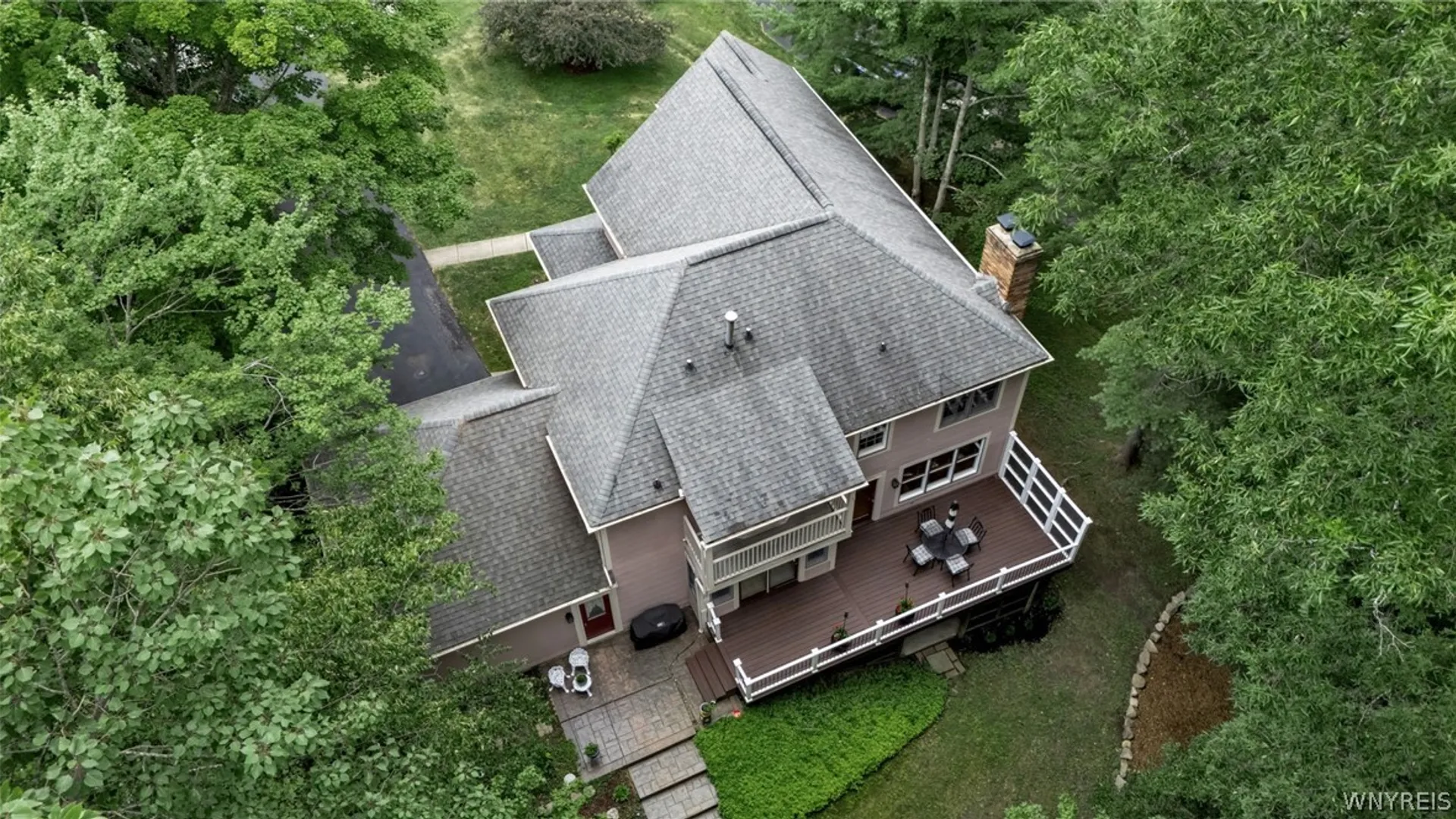 Property at 84 Middlebury Road, Orchard Park, NY 14127 38