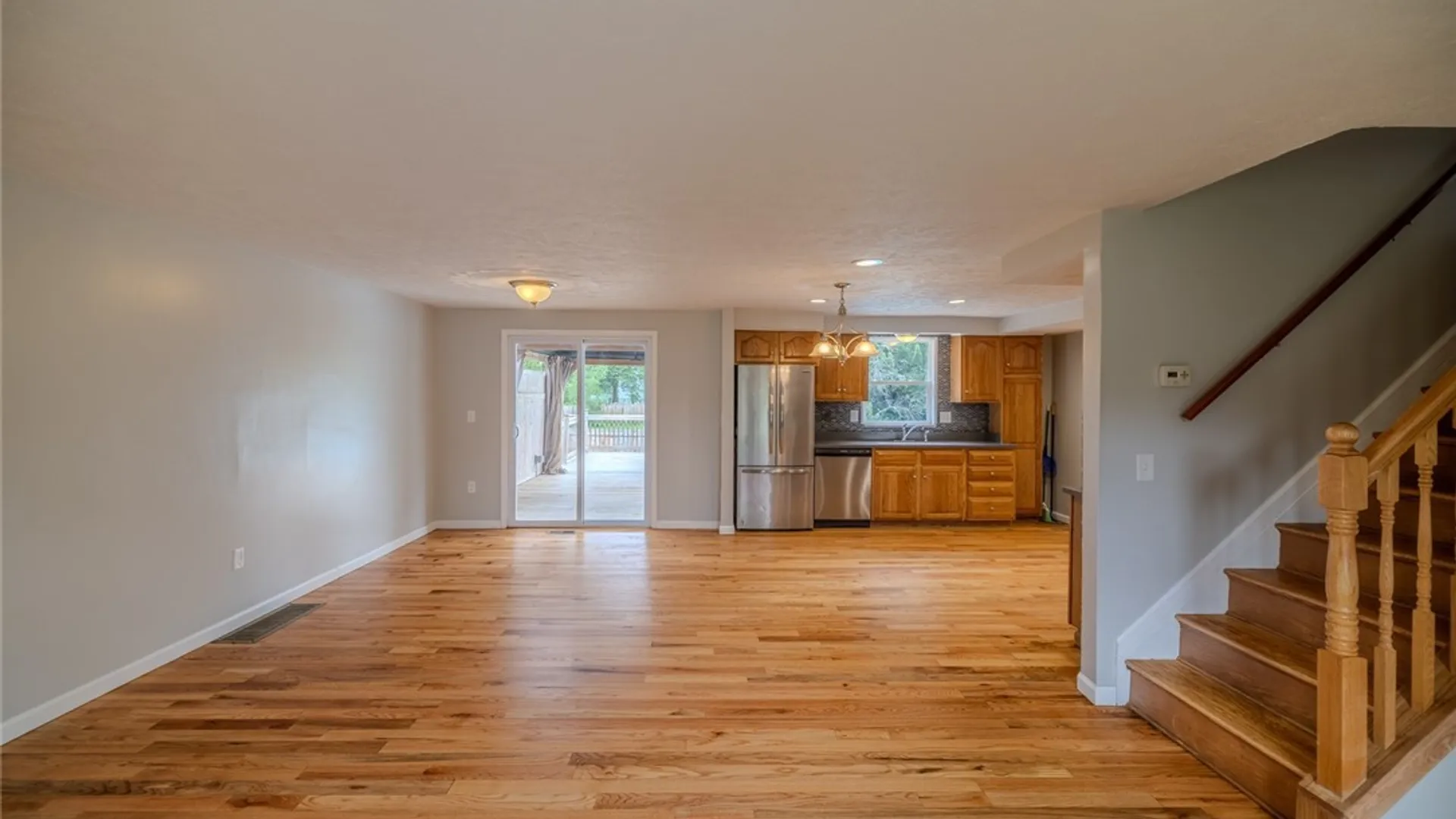 Property at 4211 Inverrary Drive, Clay, NY 13090 18