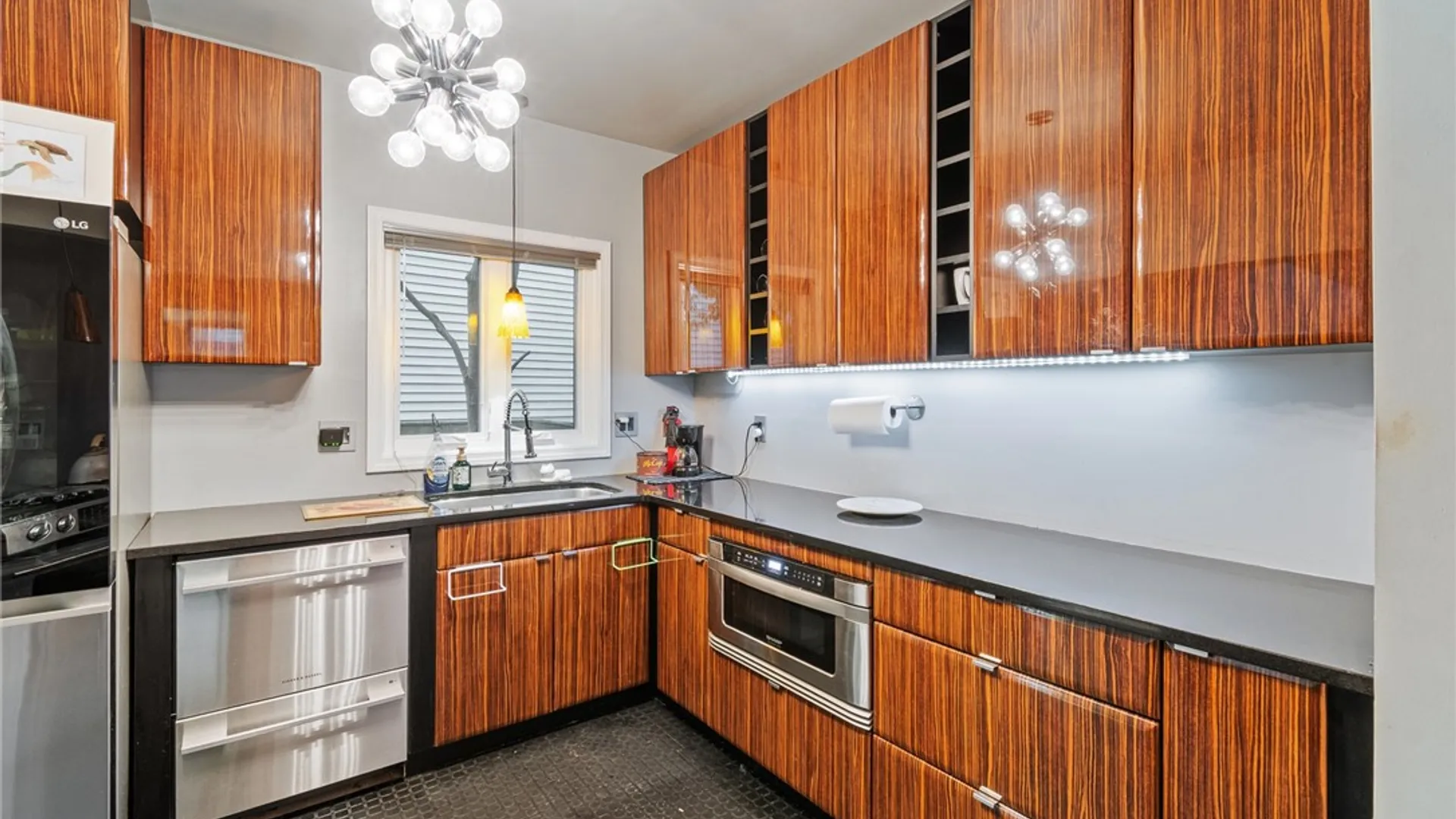 Property at 232 S Fitzhugh Street, Rochester, NY 14608 14